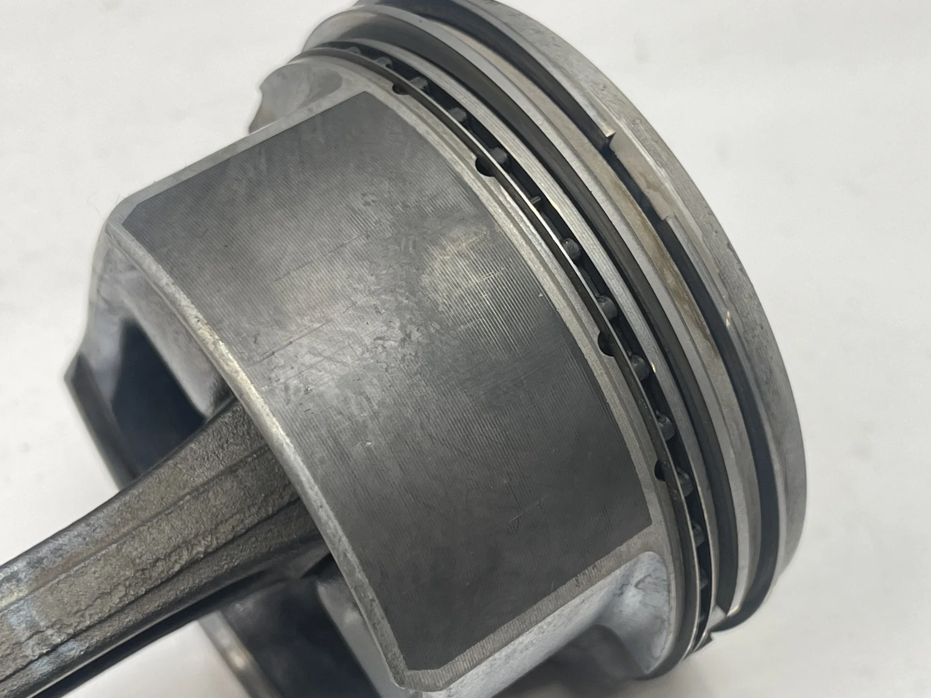 Поршень с шатуном Mercedes-Benz W203 271 A2710302117 - миниатюра 3
