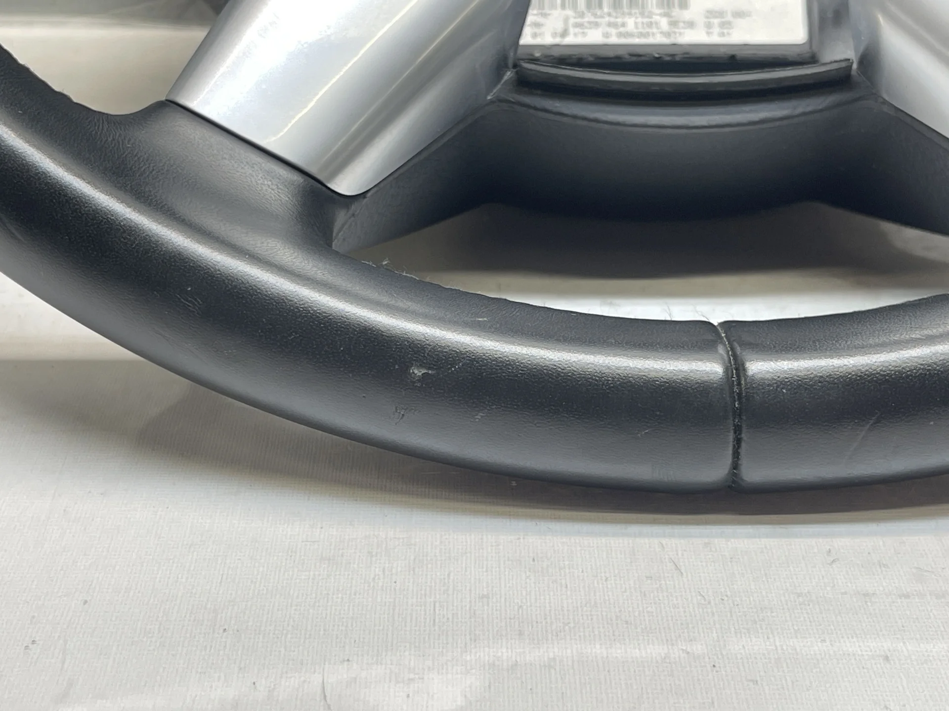 Руль Mercedes-Benz W639 272 A6394640201 - миниатюра 2