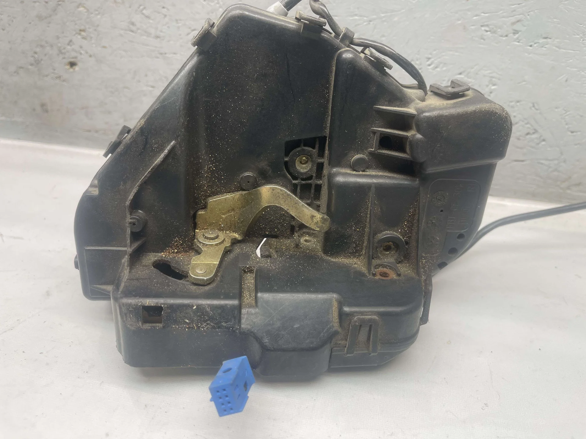 Замок двери задней правой Mercedes-Benz W211  A2117300635 - миниатюра 3
