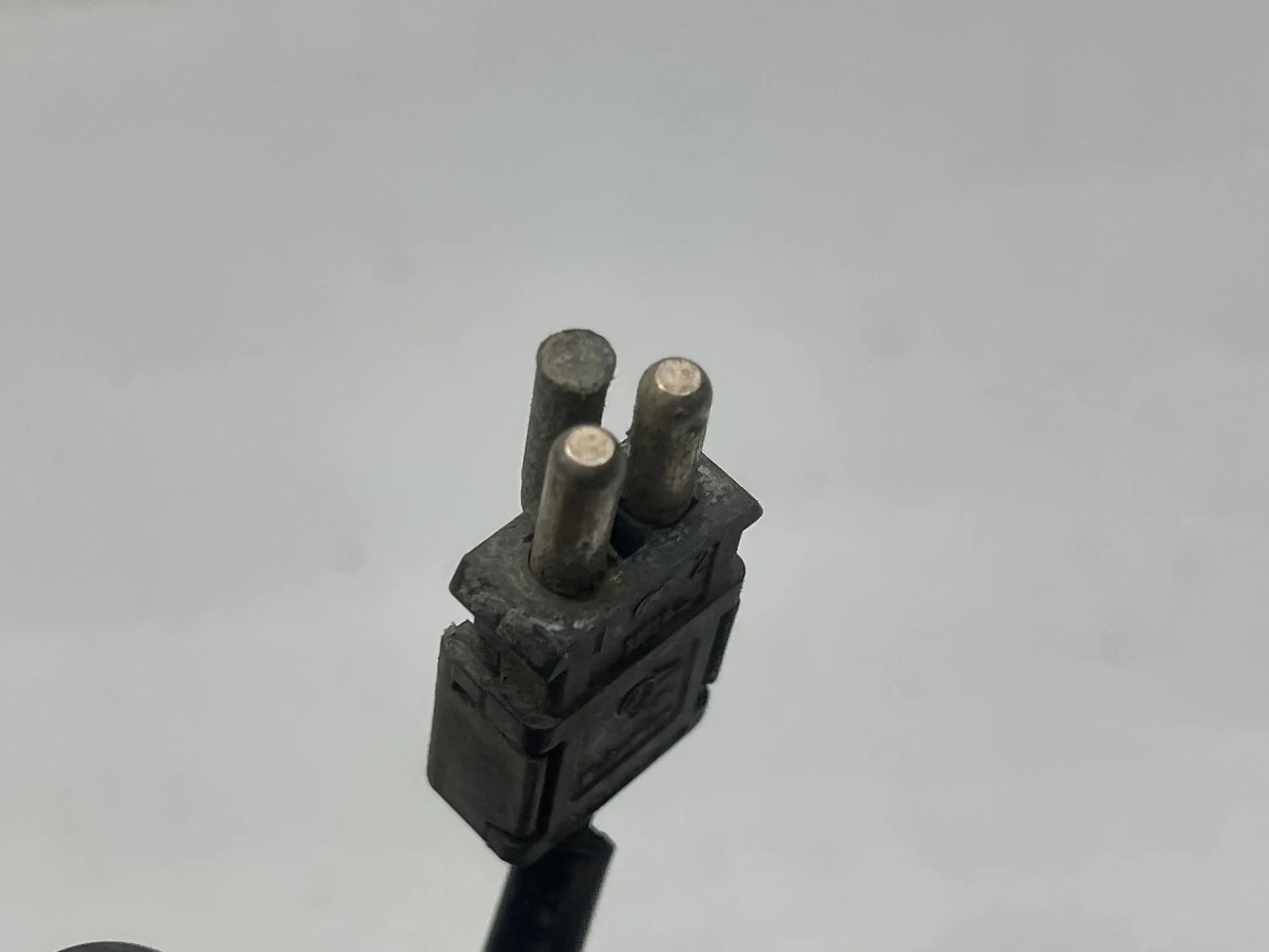 Проводка датчика износа передних колодок Mercedes-Benz W124 A1245406107 - миниатюра 2
