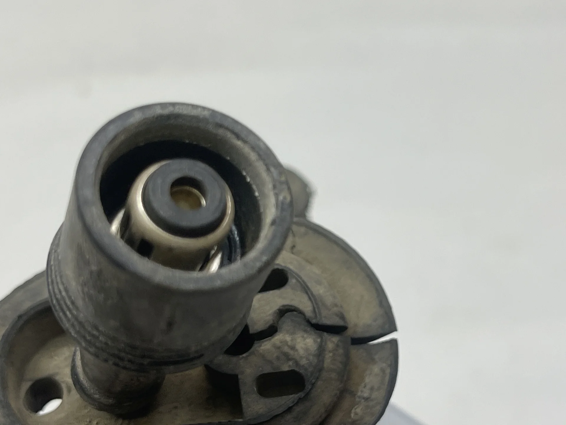 Датчик ABS передний правый Mercedes-Benz W124  A1245401717 - миниатюра 2