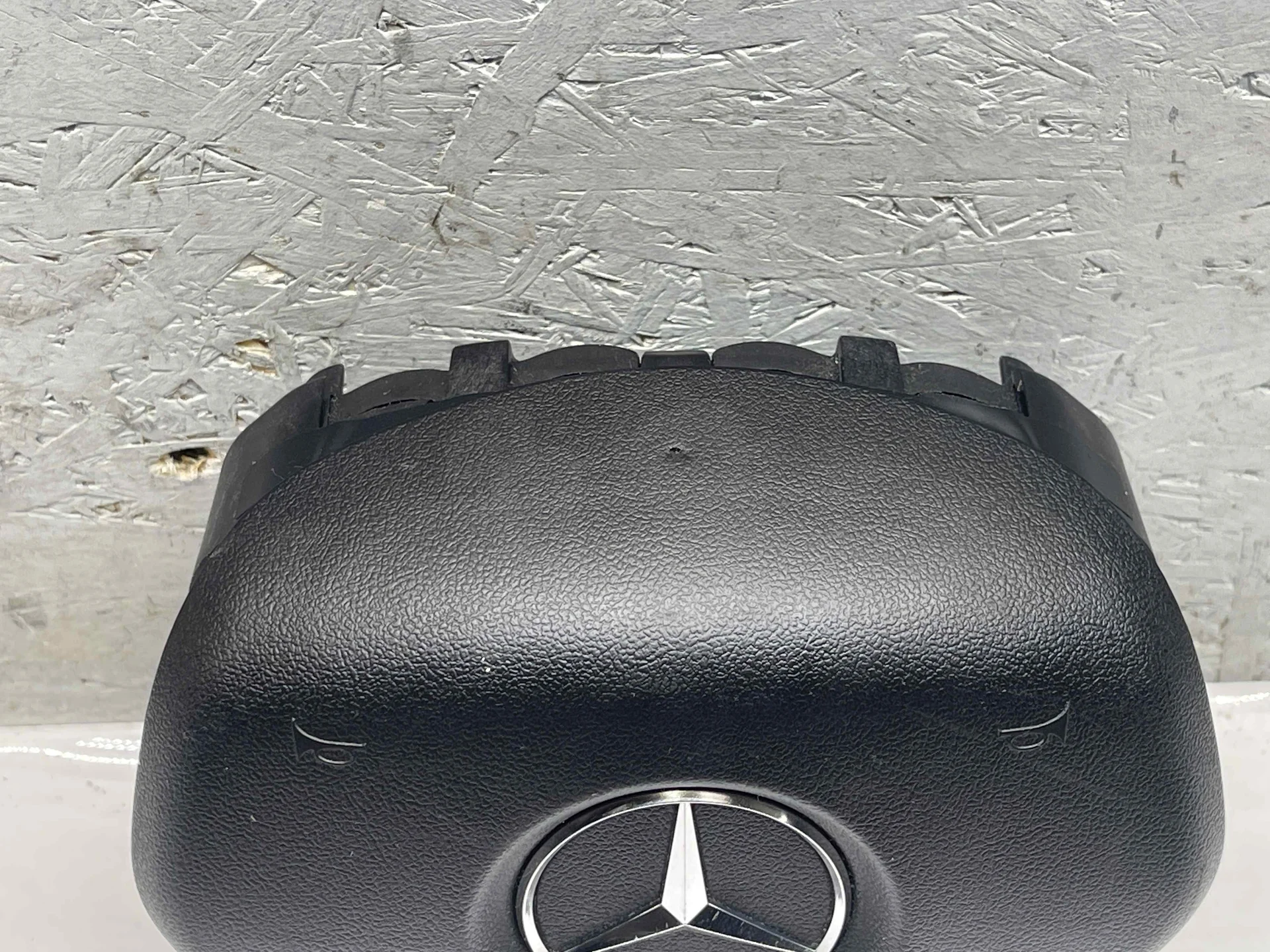 Подушка безопасности в руль Mercedes-Benz W176 270 A2188603402 - миниатюра 2