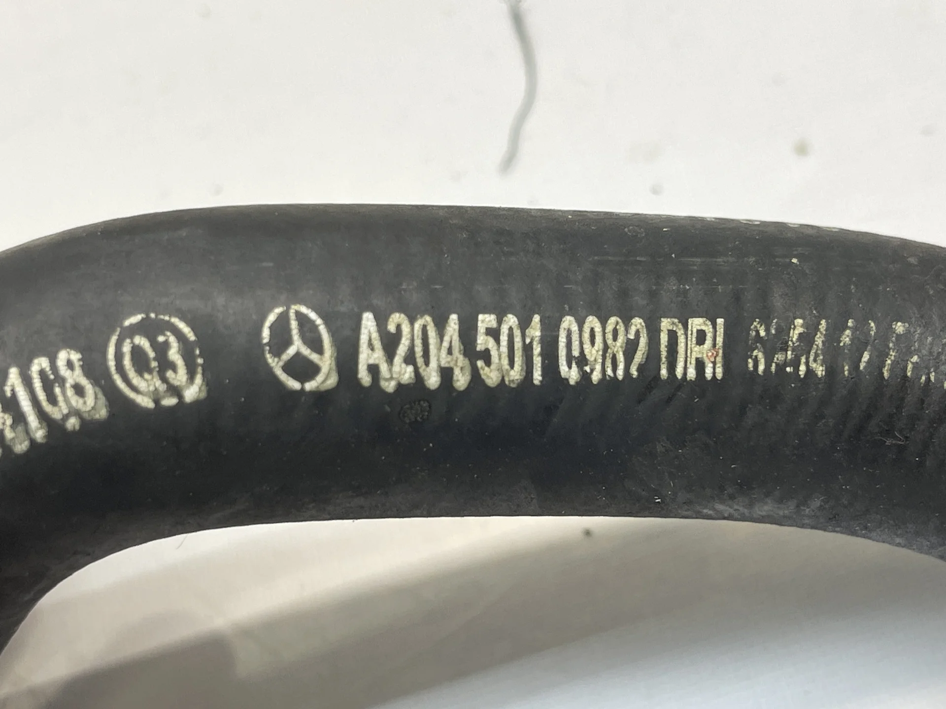 Патрубок системы охлаждения Mercedes-Benz W204 271 A2045010982 - миниатюра 2