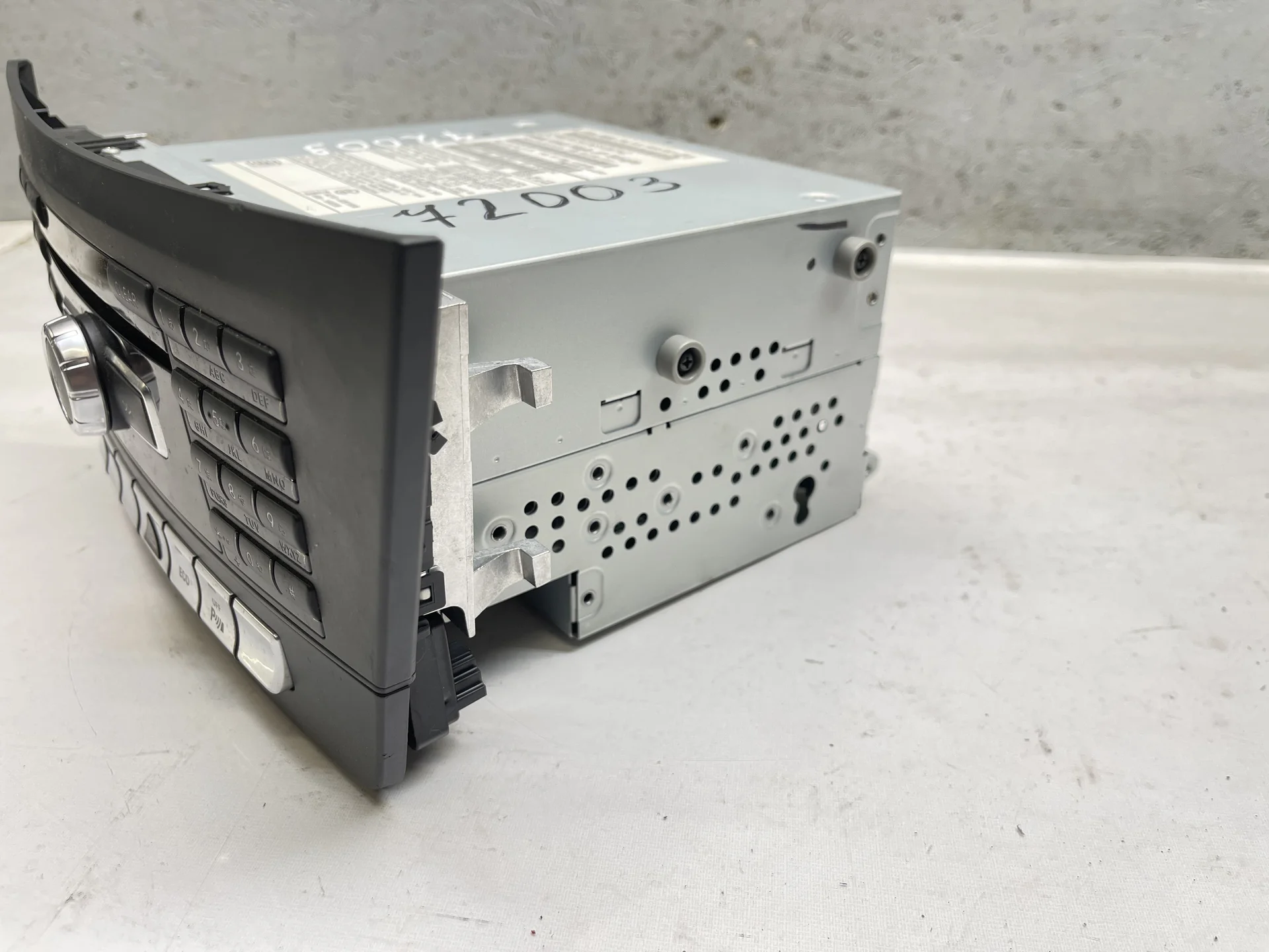 Команд Mercedes-Benz W204 271 A2049007411 - миниатюра 4