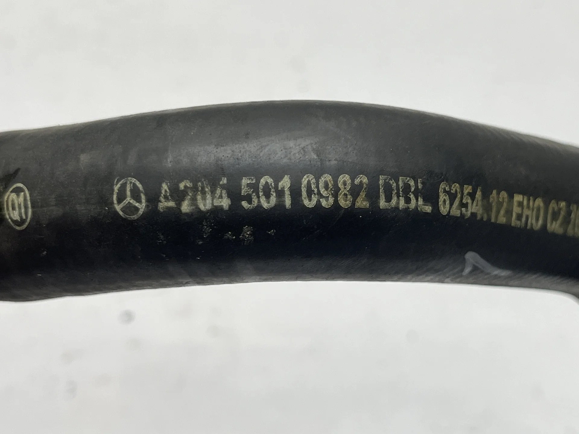 Патрубок системы охлаждения Mercedes-Benz W204 271 A2045010982 - миниатюра 2