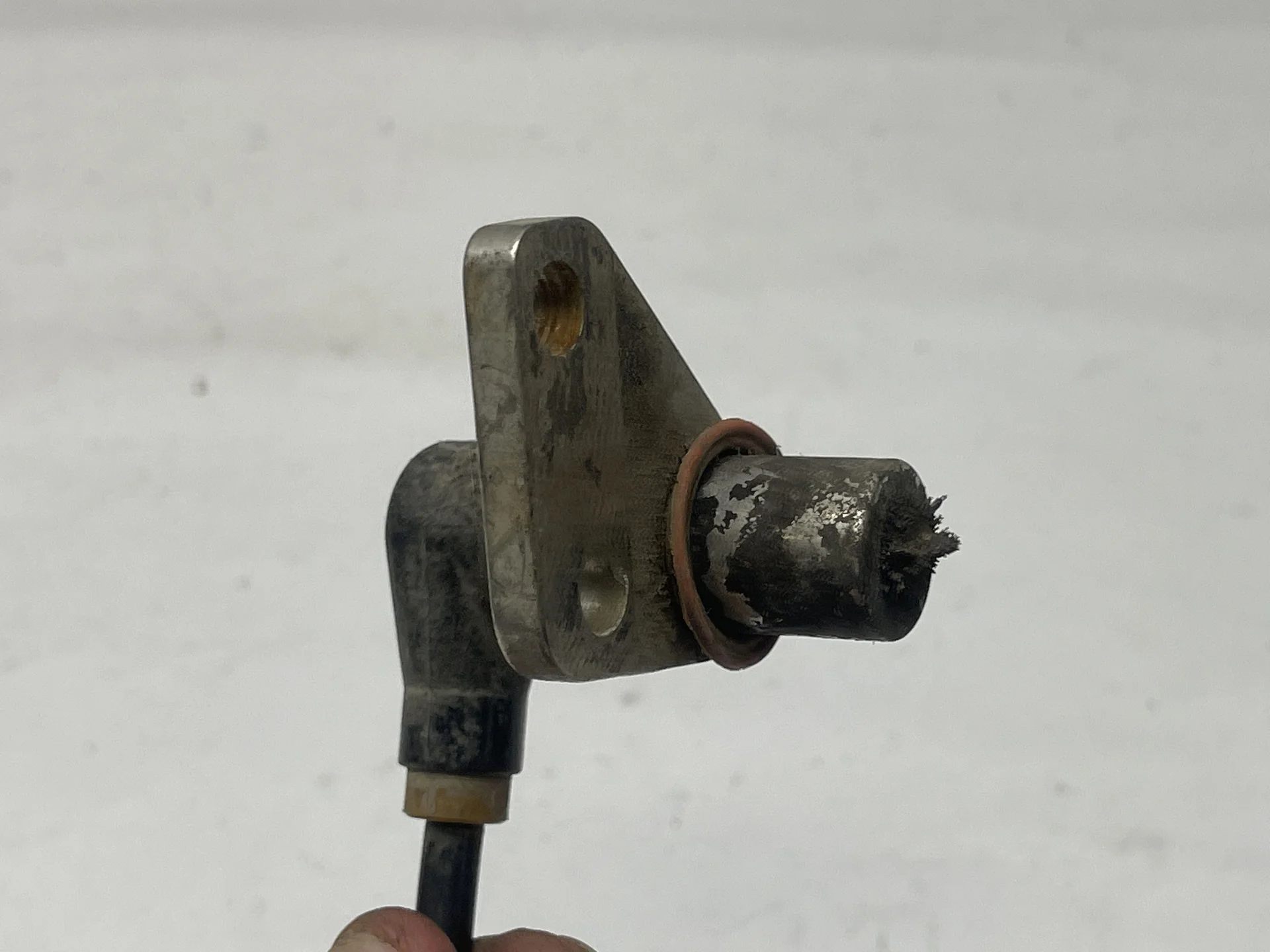Датчик ABS передний левый Mercedes-Benz W124 A1245401617 - миниатюра 3