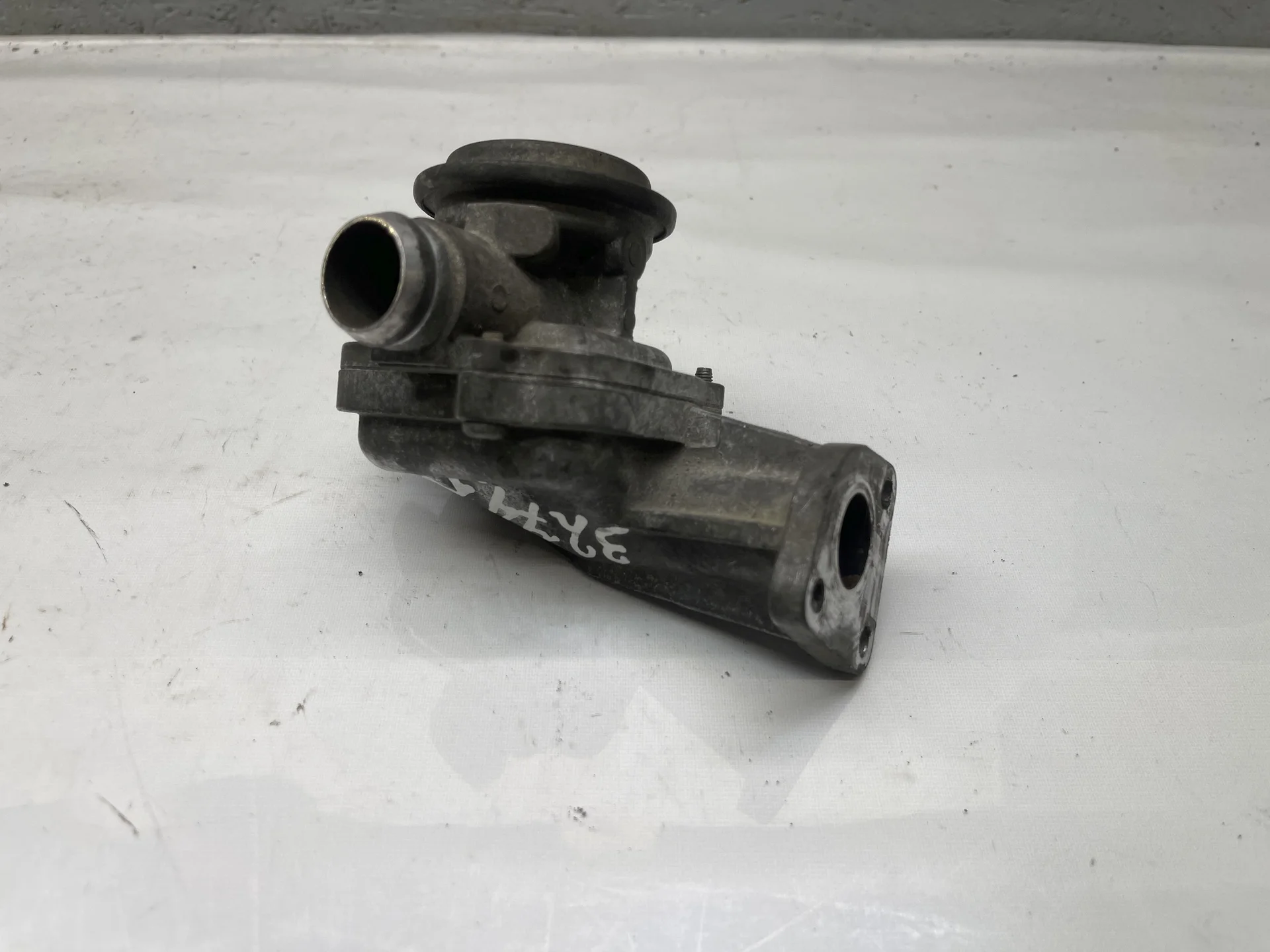 Клапан ЕГР Mercedes-Benz W211 272 A0021407560 - миниатюра 2