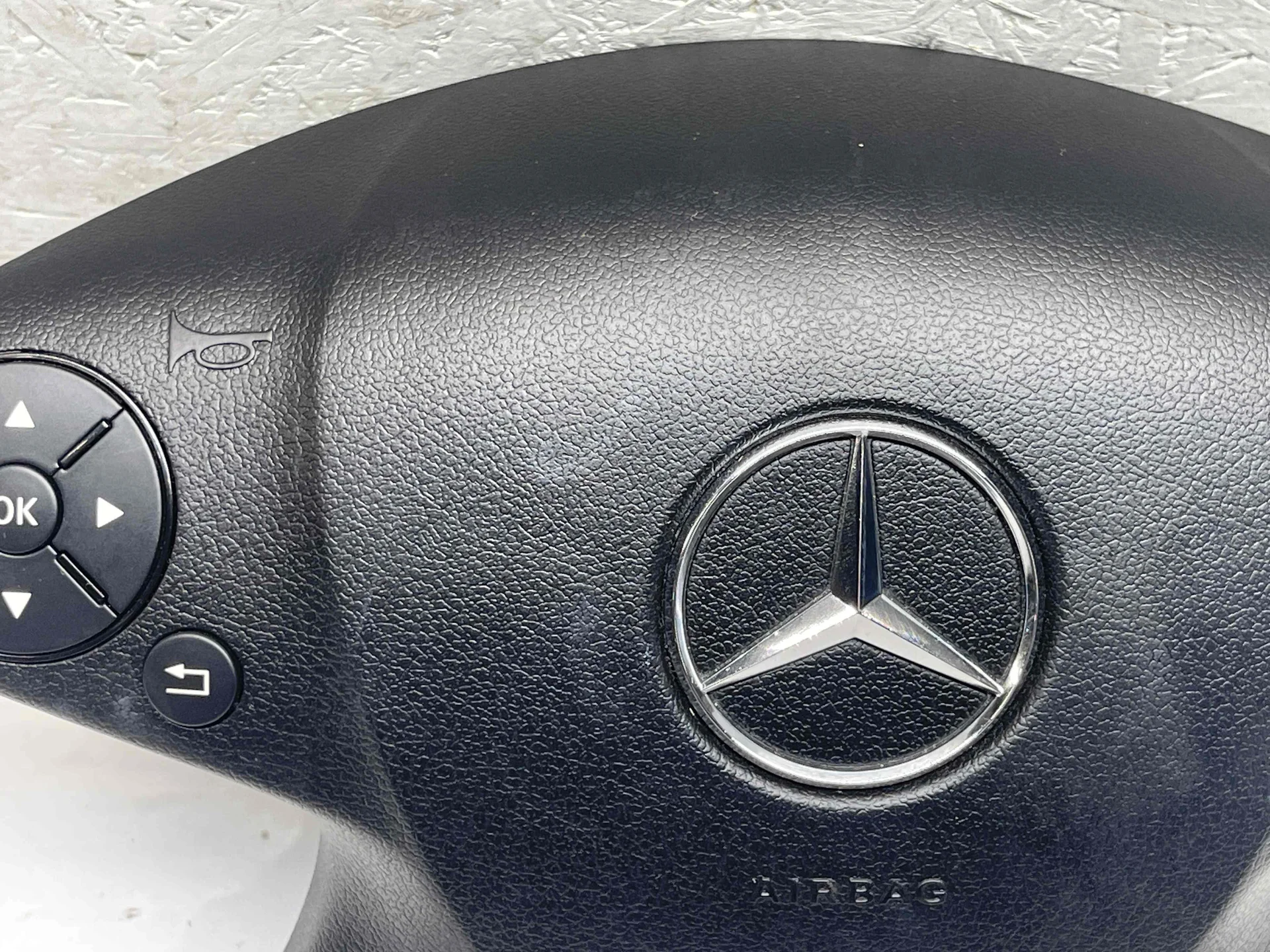 Подушка безопасности в руль Mercedes-Benz W204 271 A0008605602 - миниатюра 2