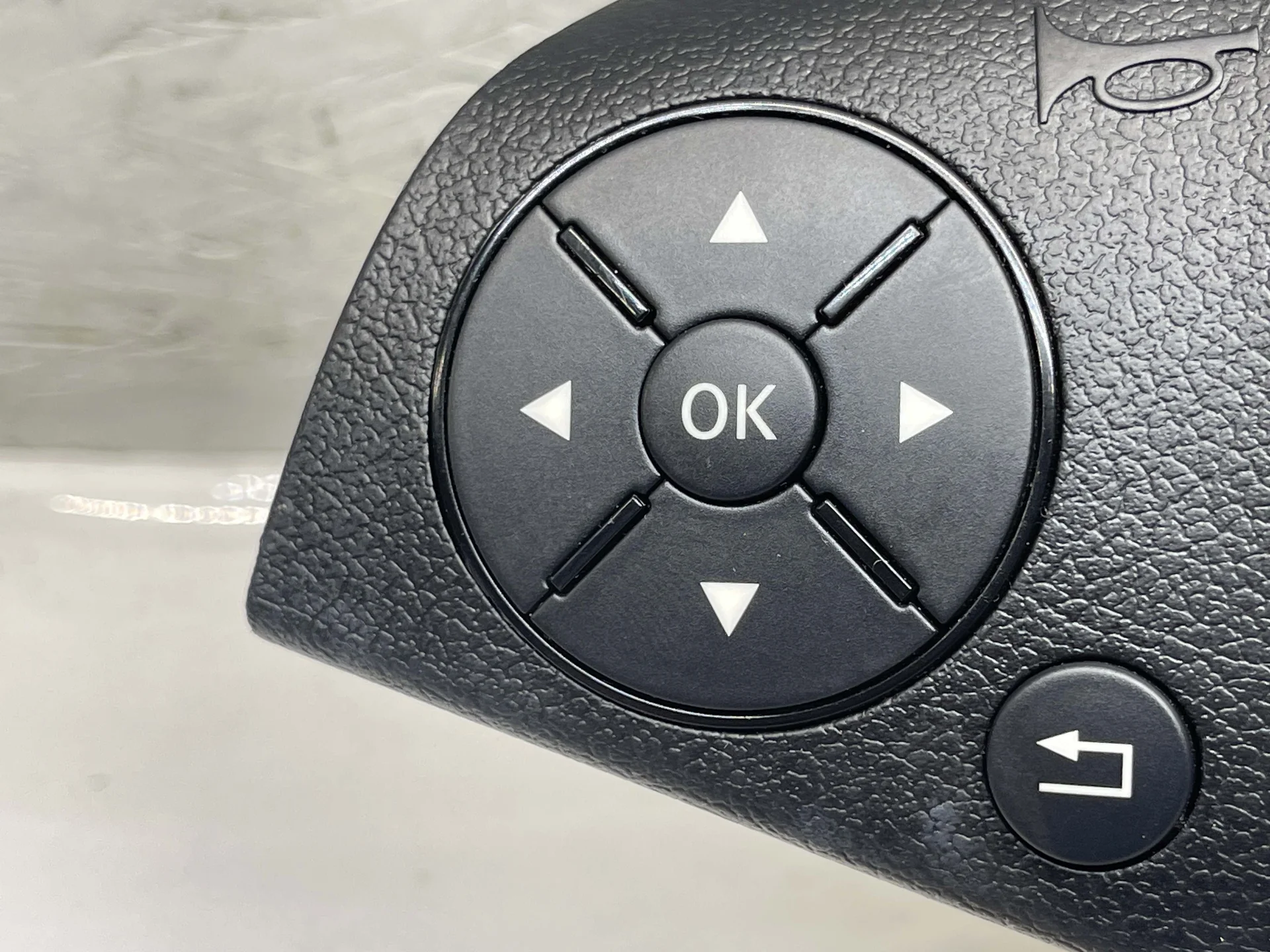 Подушка безопасности в руль Mercedes-Benz W204 271 A0008605602 - миниатюра 3