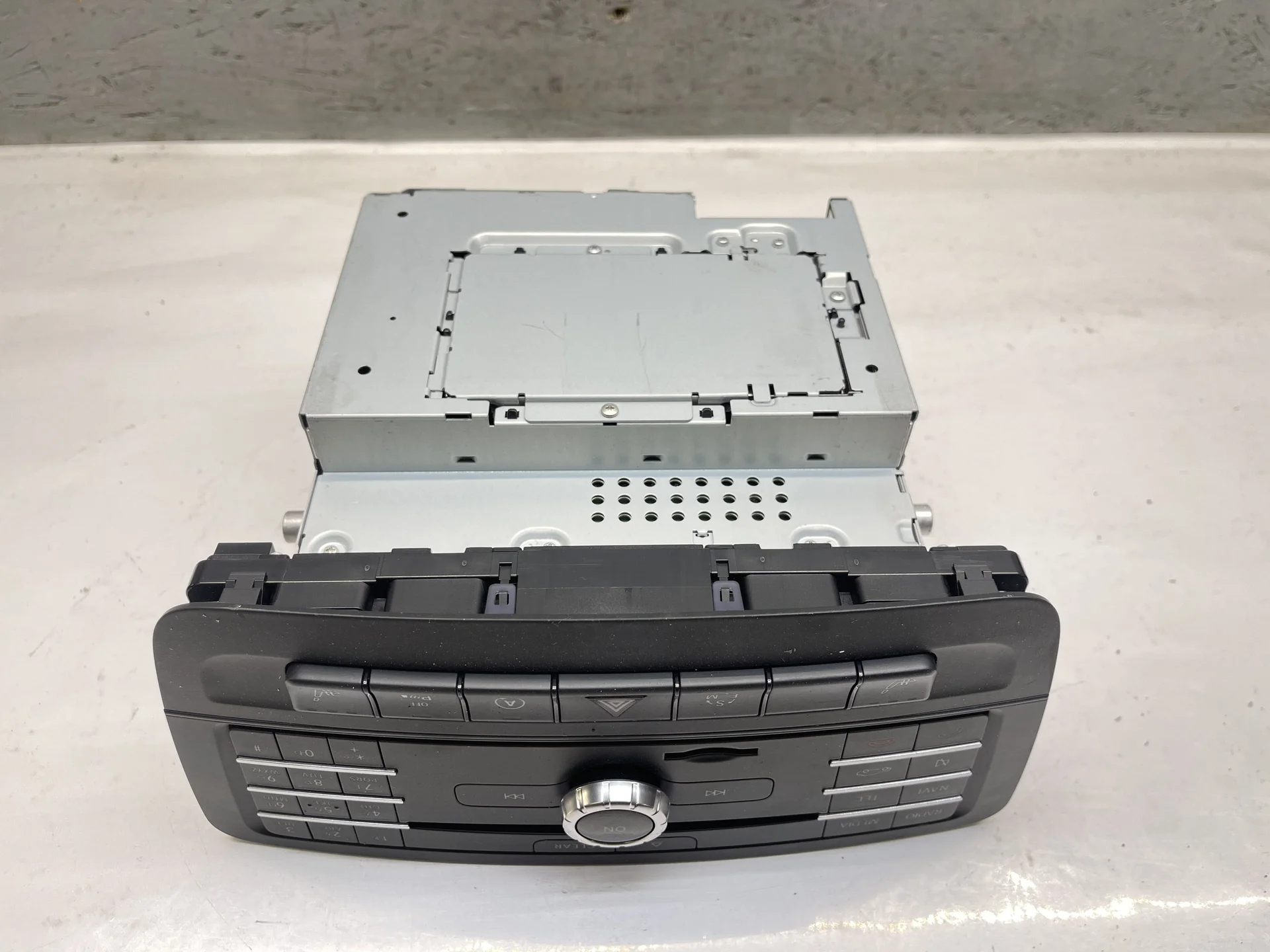 Команд Mercedes-Benz C117 270 A2469005913 - миниатюра 7