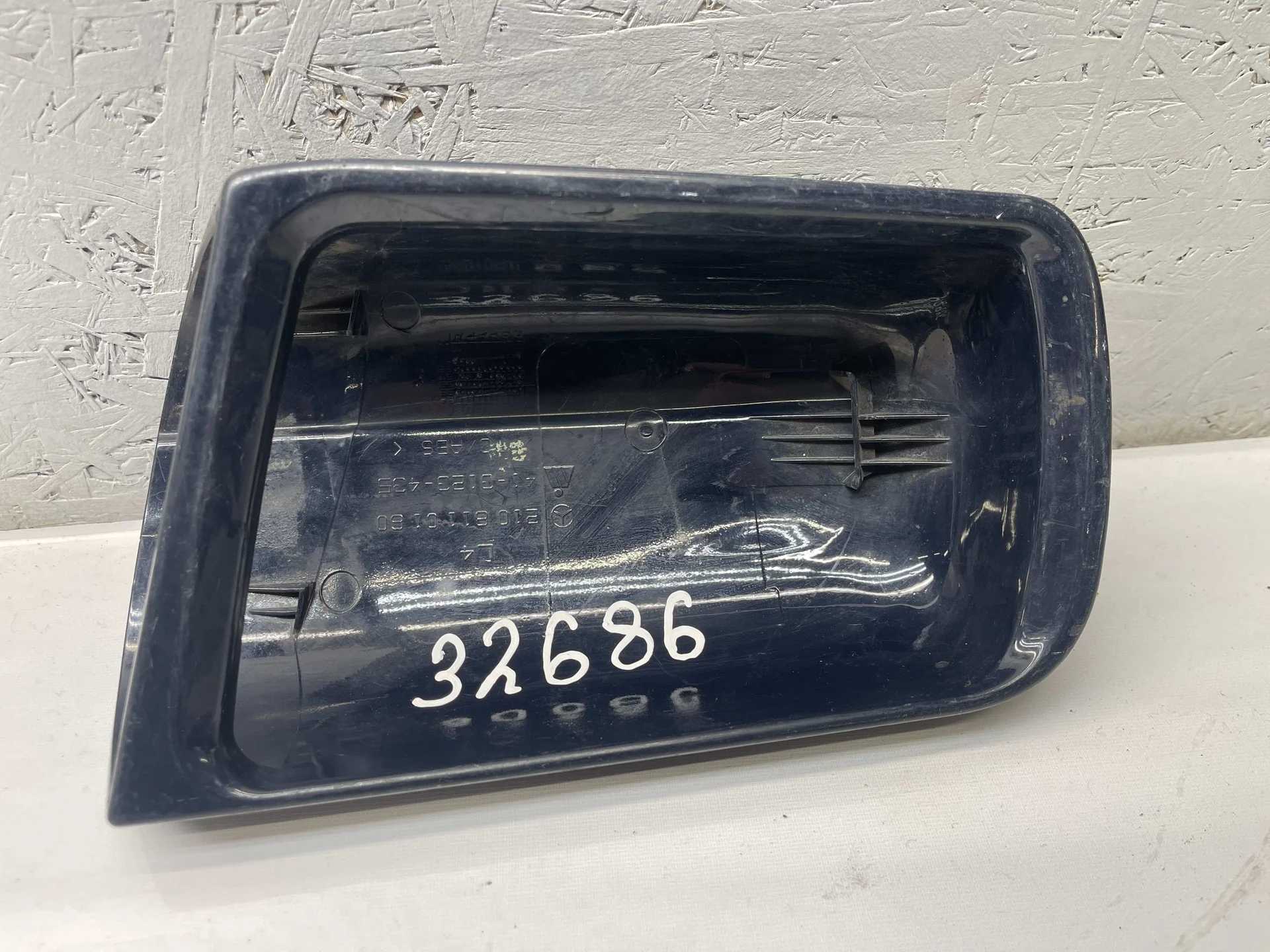 Корпус зеркала лев. Mercedes-Benz W210 A2108110160 - миниатюра 2