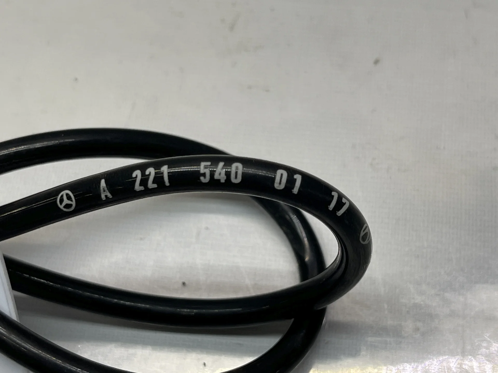 Датчик ABS задний Mercedes-Benz W221 A2215400117 - миниатюра 4
