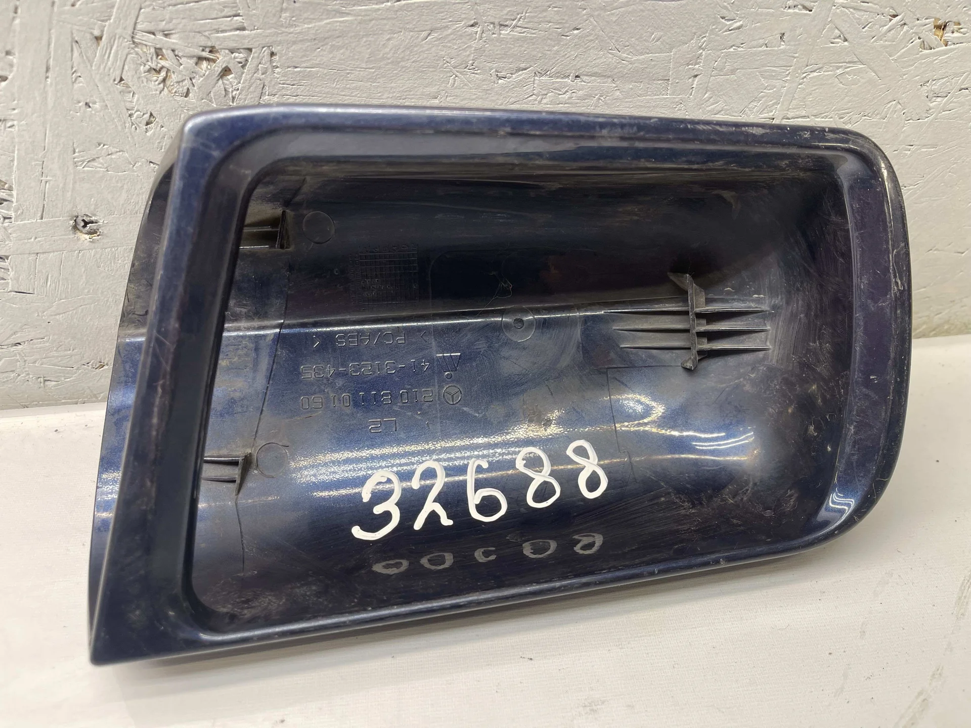 Корпус зеркала лев. Mercedes-Benz W210 A2108110160 - миниатюра 2