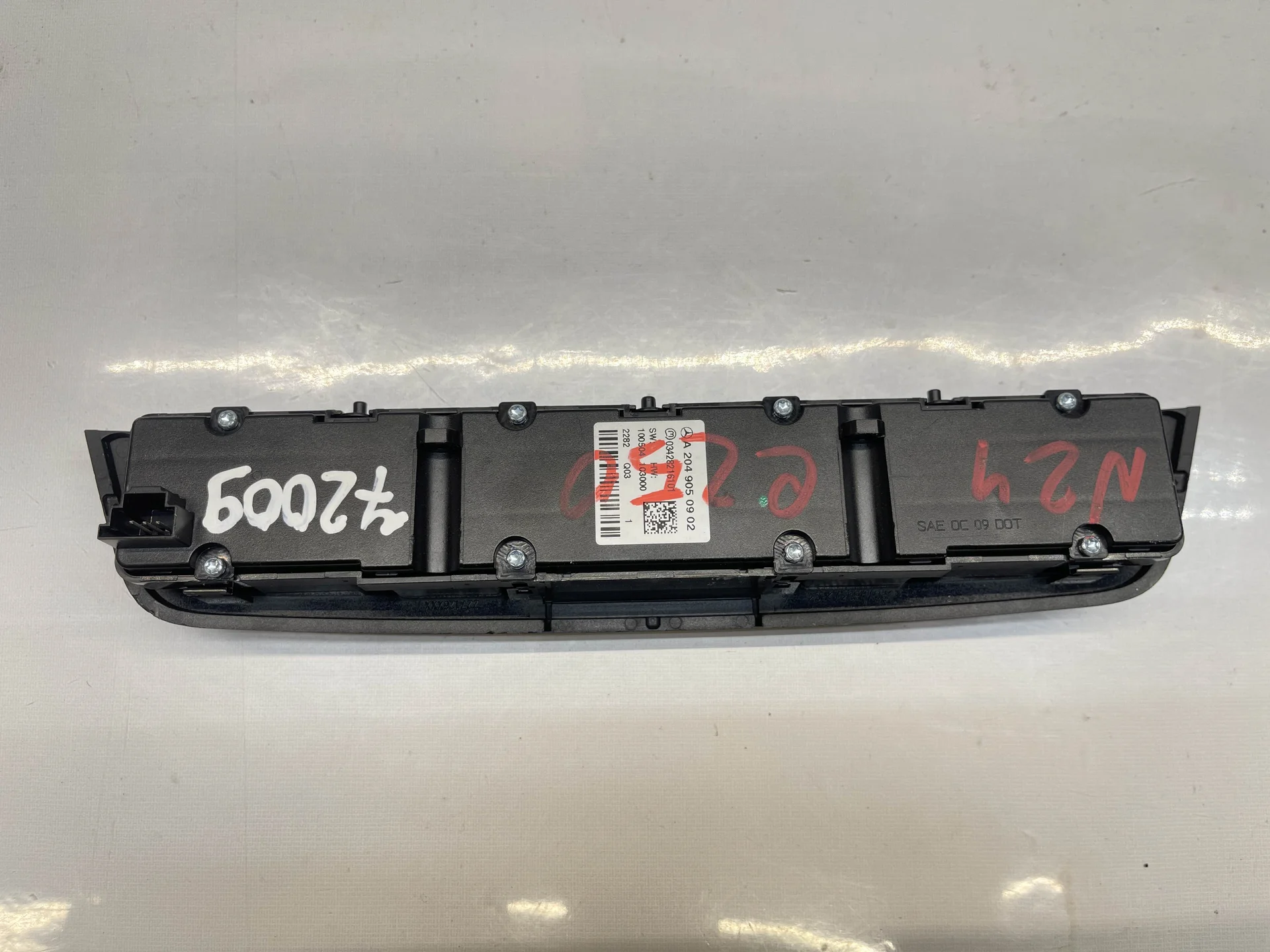 Блок кнопок Mercedes-Benz W204 271 A2049050902 - миниатюра 2