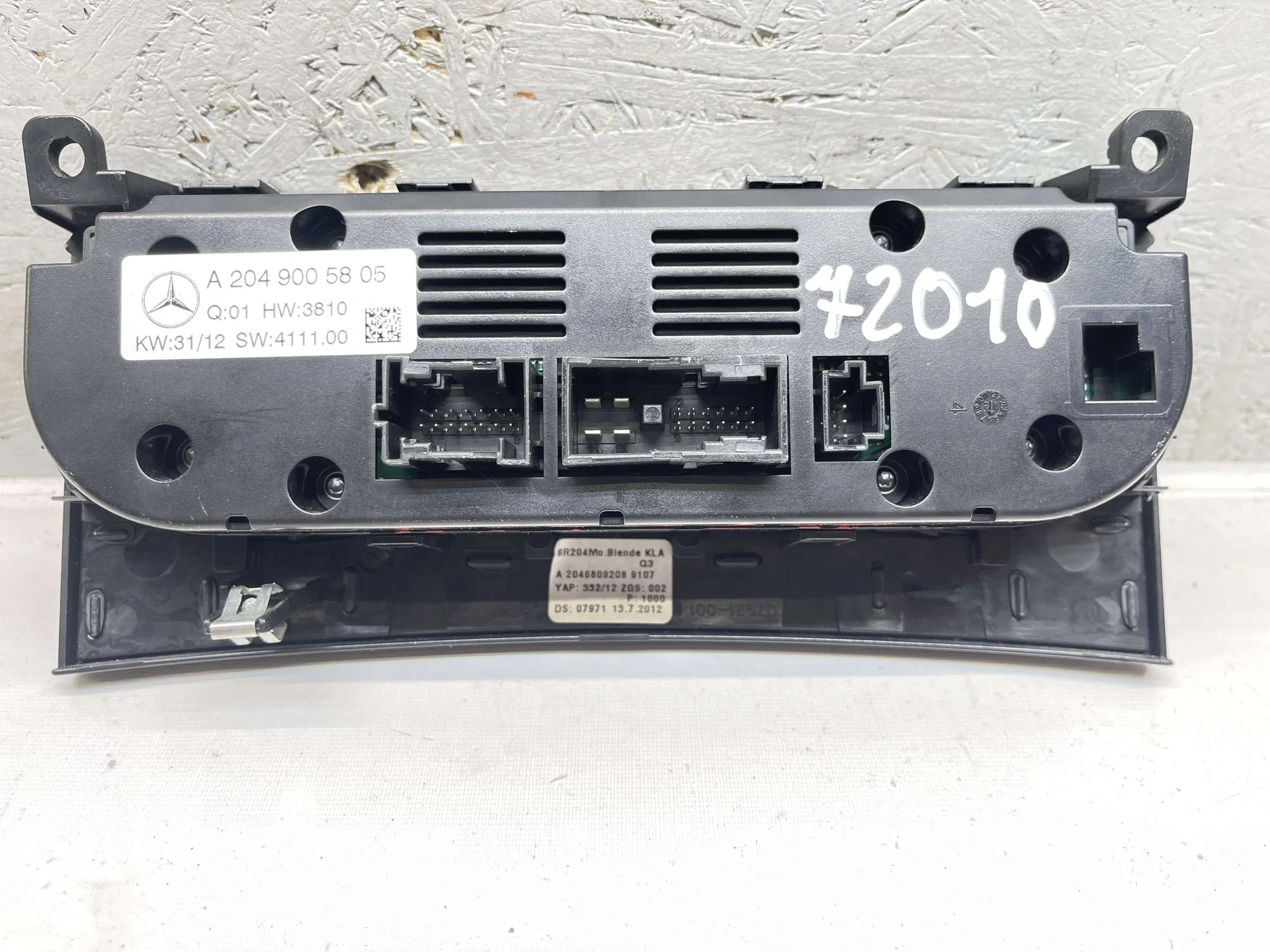 Блок управления климат контролем Mercedes-Benz W204 271 A2049005805 - миниатюра 2