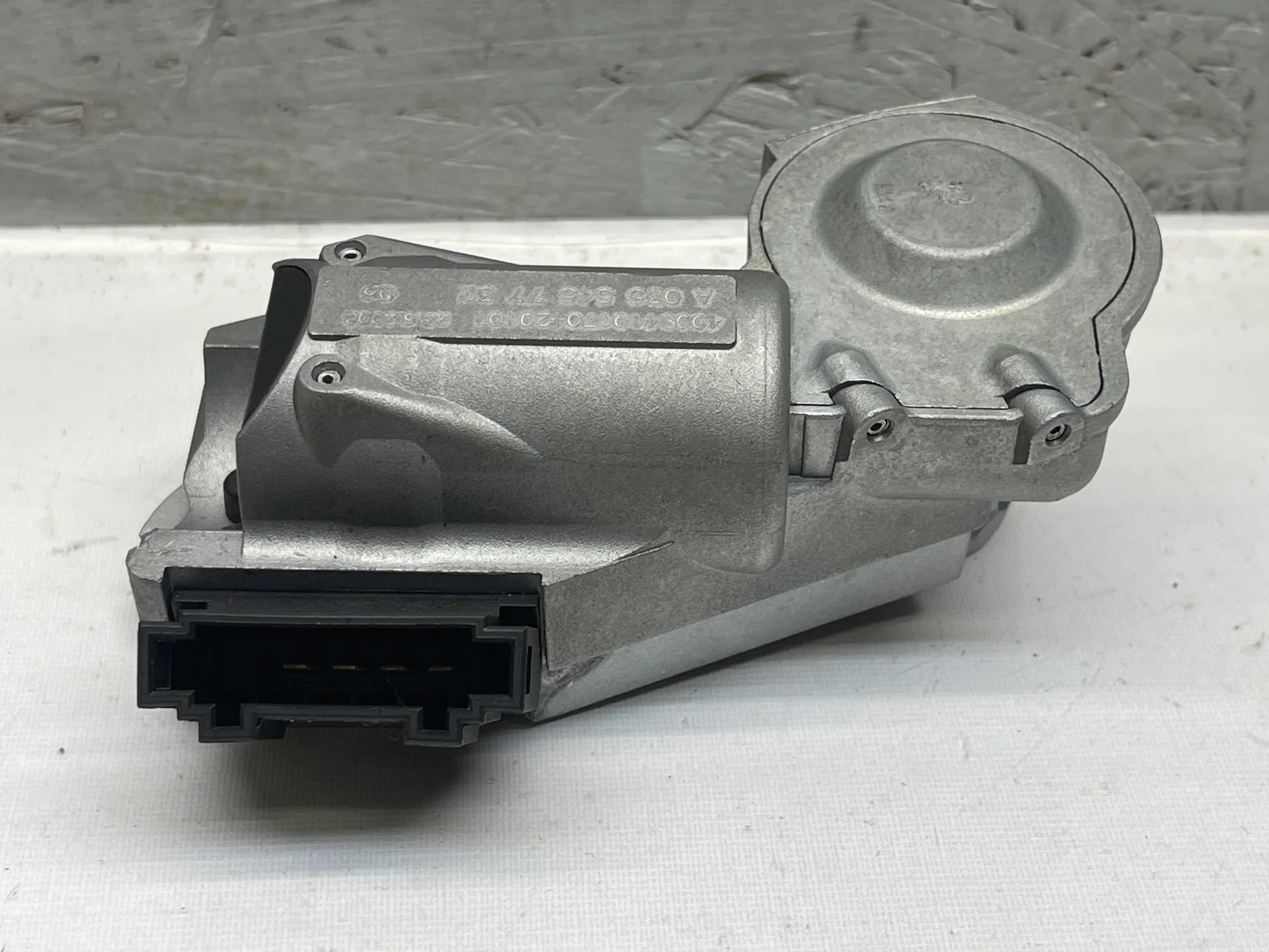 Механизм блокировки рулевого колеса Mercedes-Benz W639 272 A0355457732 - миниатюра 2