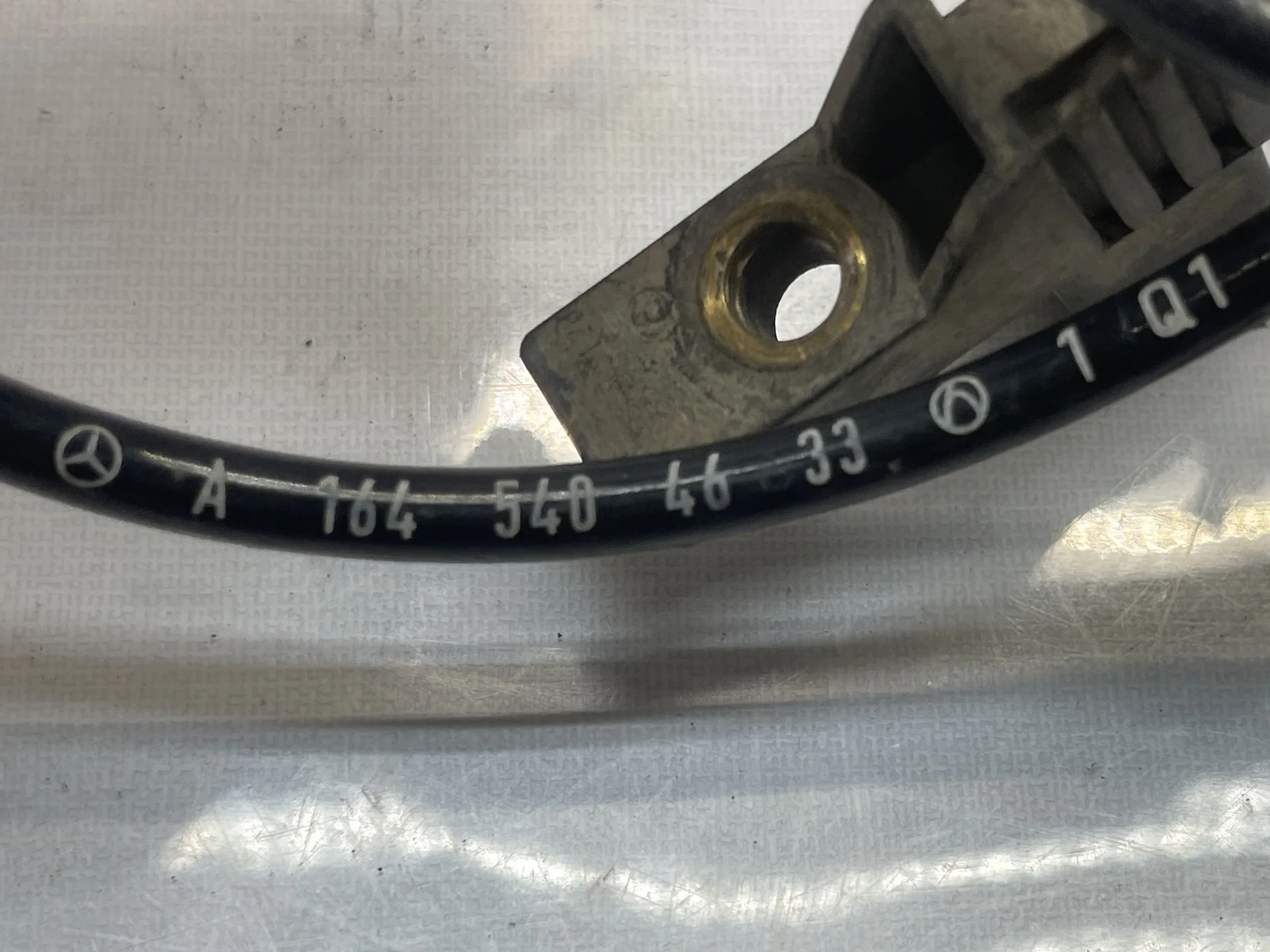 Проводка датчика износа передних колодок  Mercedes-Benz W164  A1645404633 - миниатюра 4