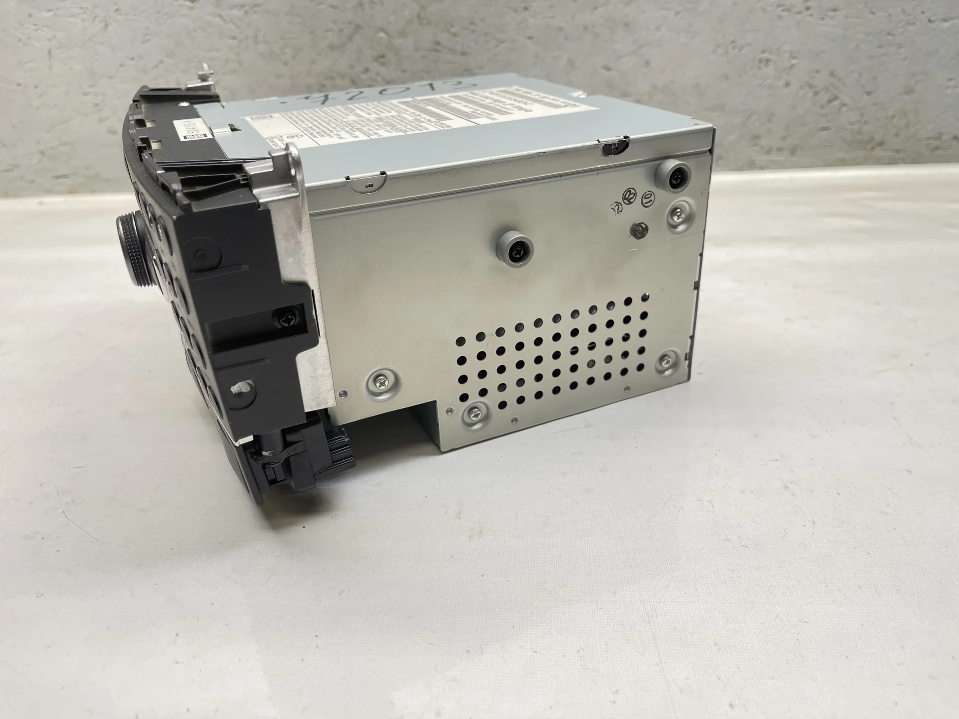 Команд Mercedes-Benz W204 271 A2049063100 - миниатюра 4