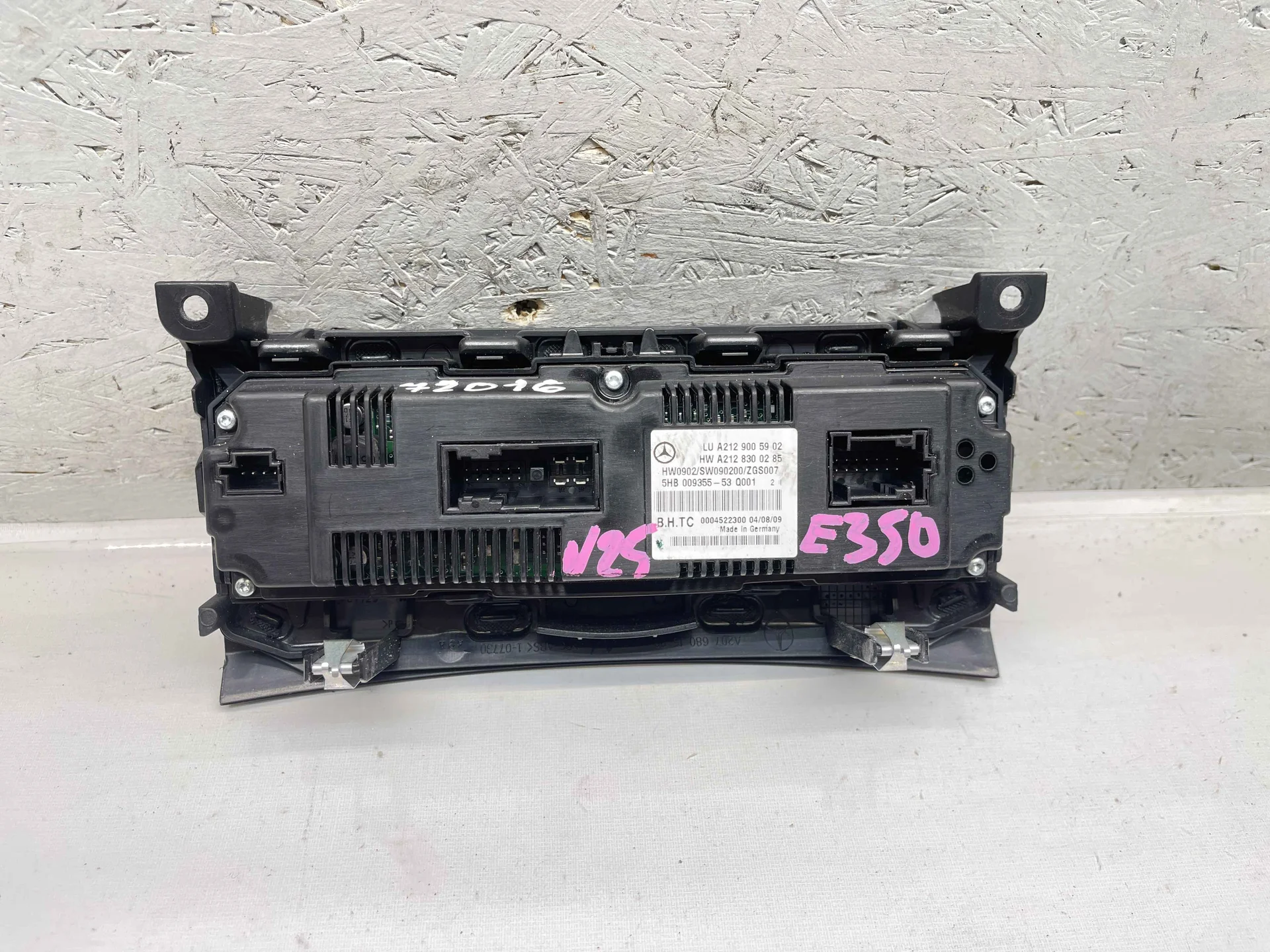 Блок управления климат контролем Mercedes-Benz C207 272 A2129005902 - миниатюра 2