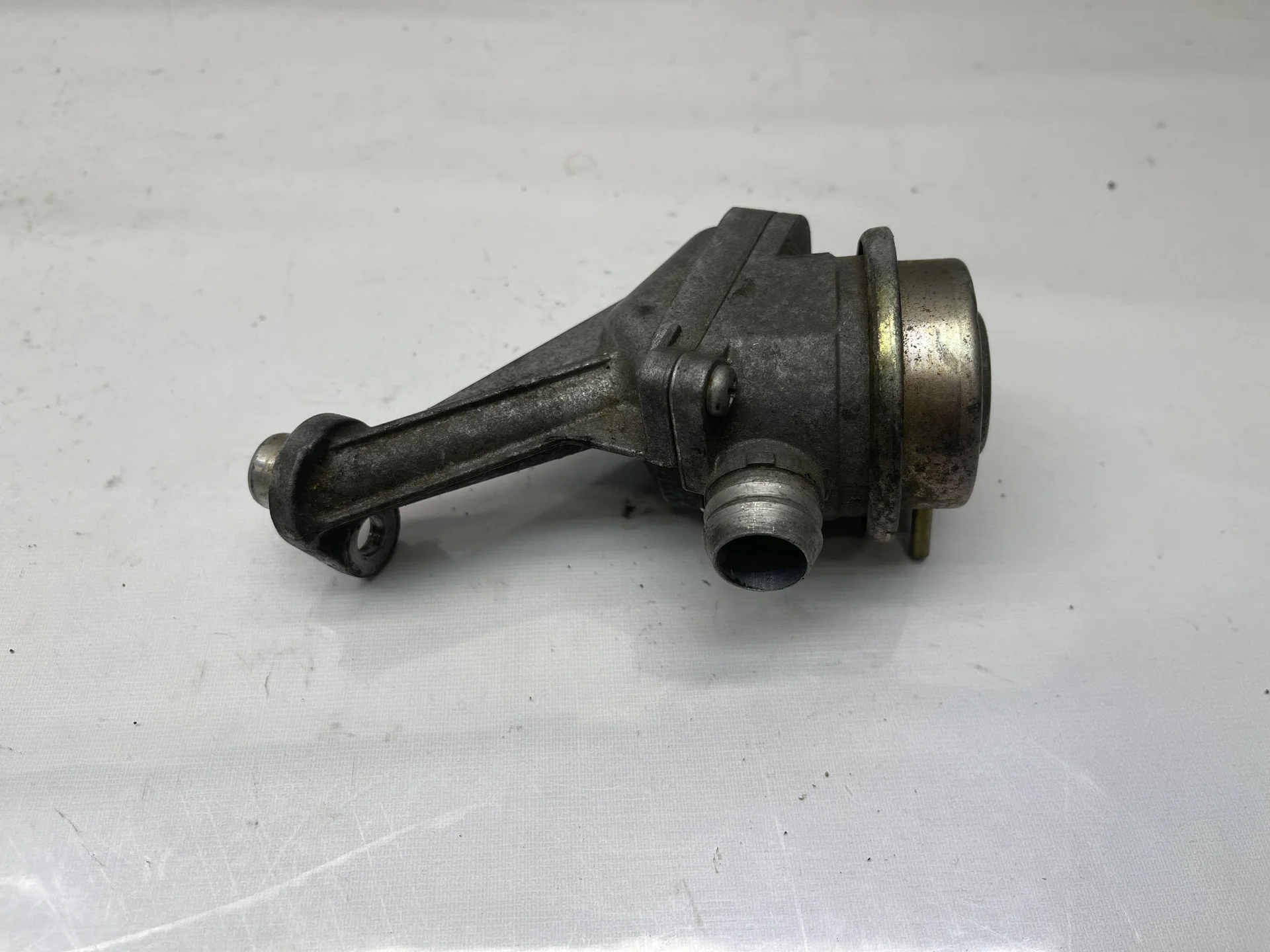 Клапан ЕГР Mercedes-Benz W211 112 A0021403560 - миниатюра 2
