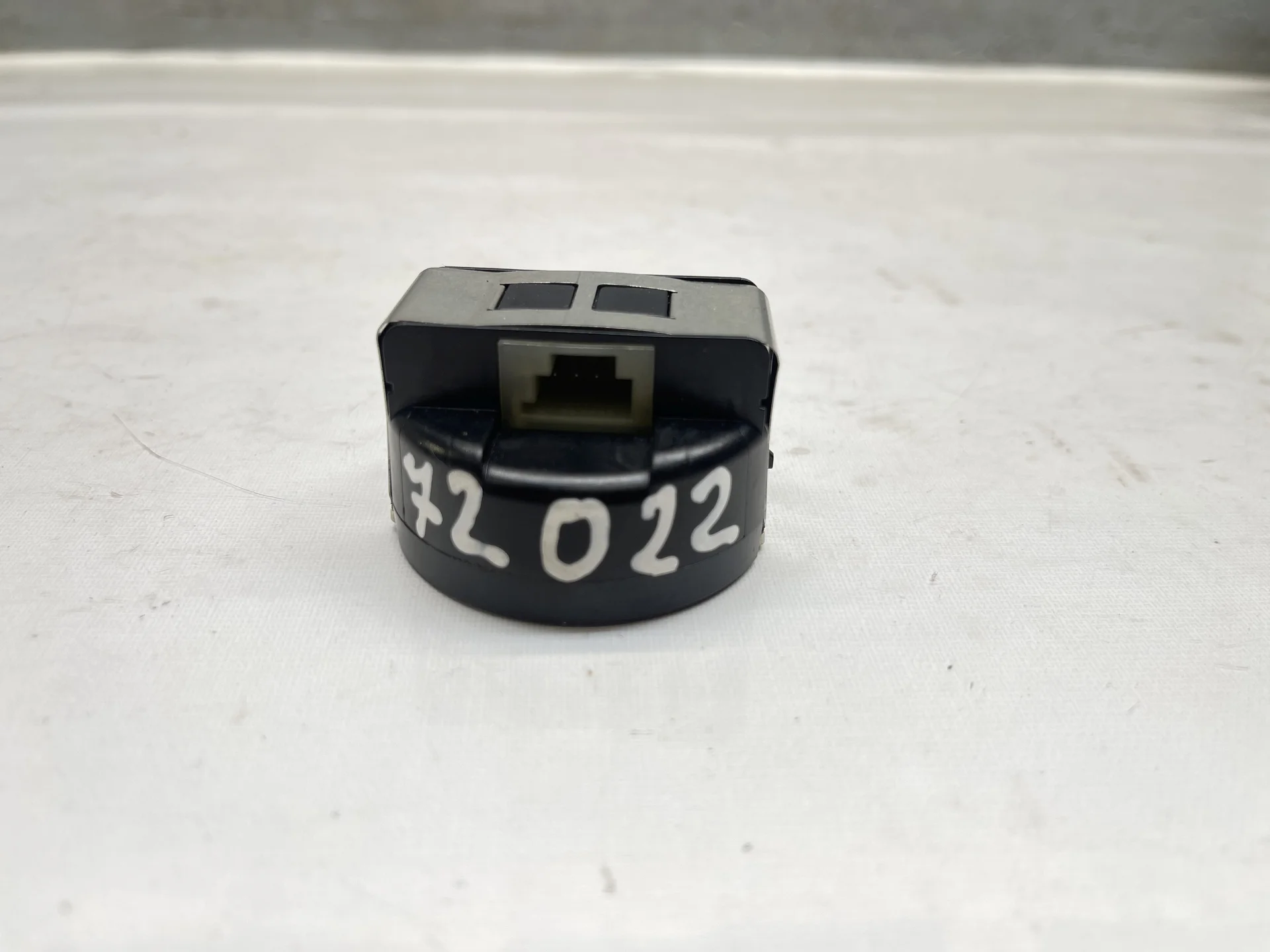 Датчик дождя Mercedes-Benz W204 271 A2049017801 - миниатюра 2