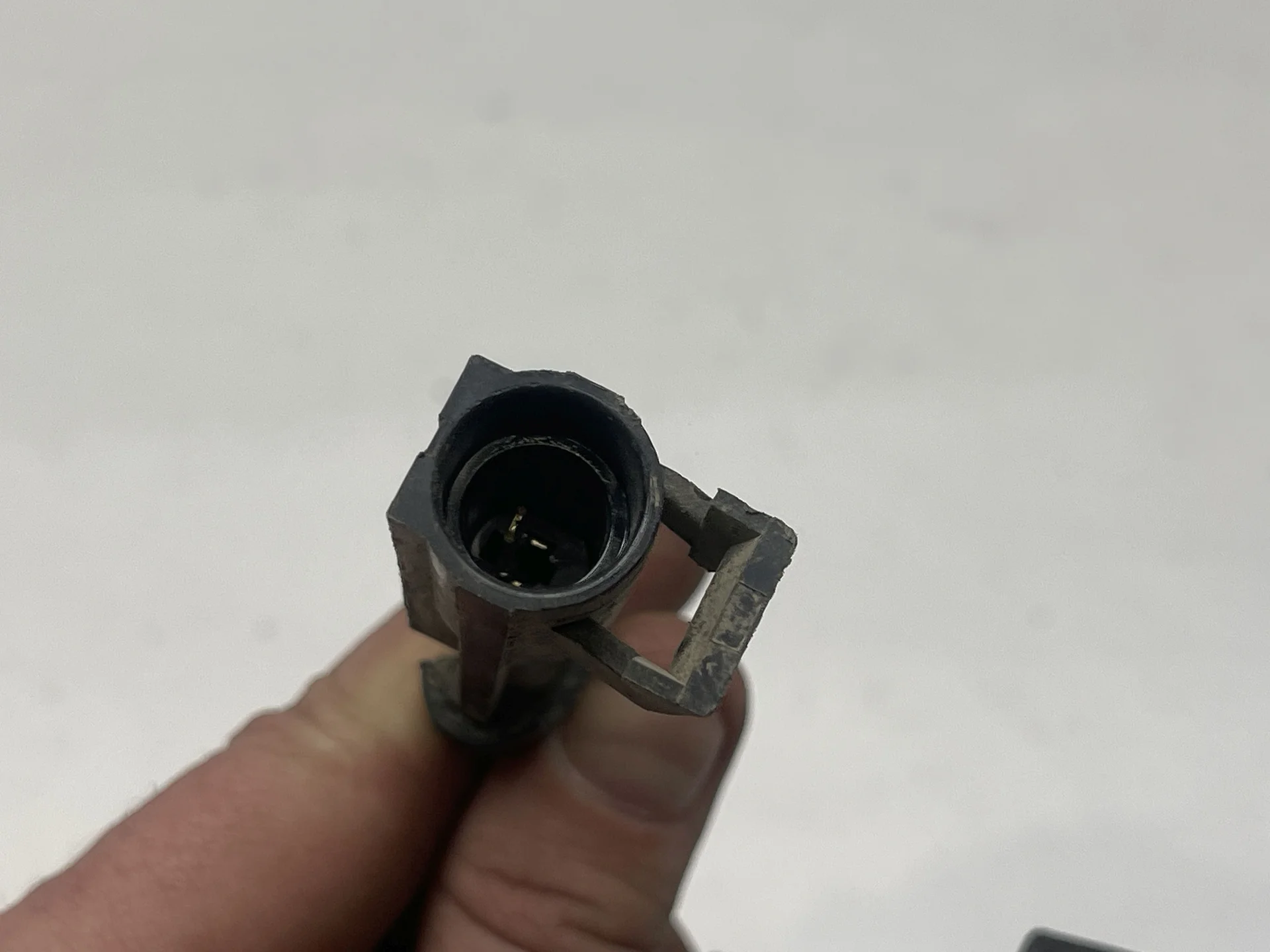 Проводка датчика износа задних колодок Mercedes-Benz W163 A1635408905 - миниатюра 2