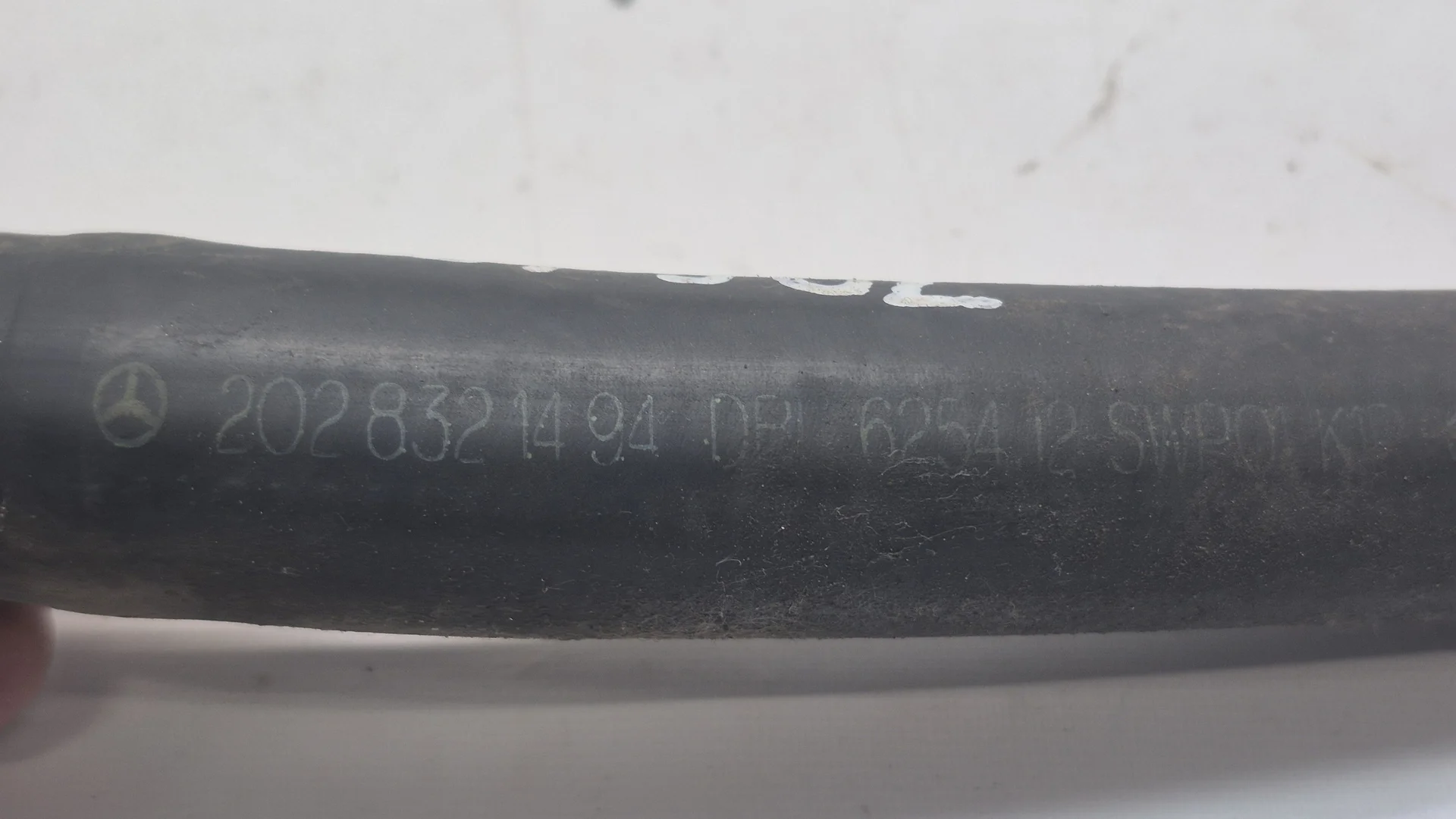 Патрубок отопителя Mercedes-Benz W202 A2028321494 - миниатюра 2