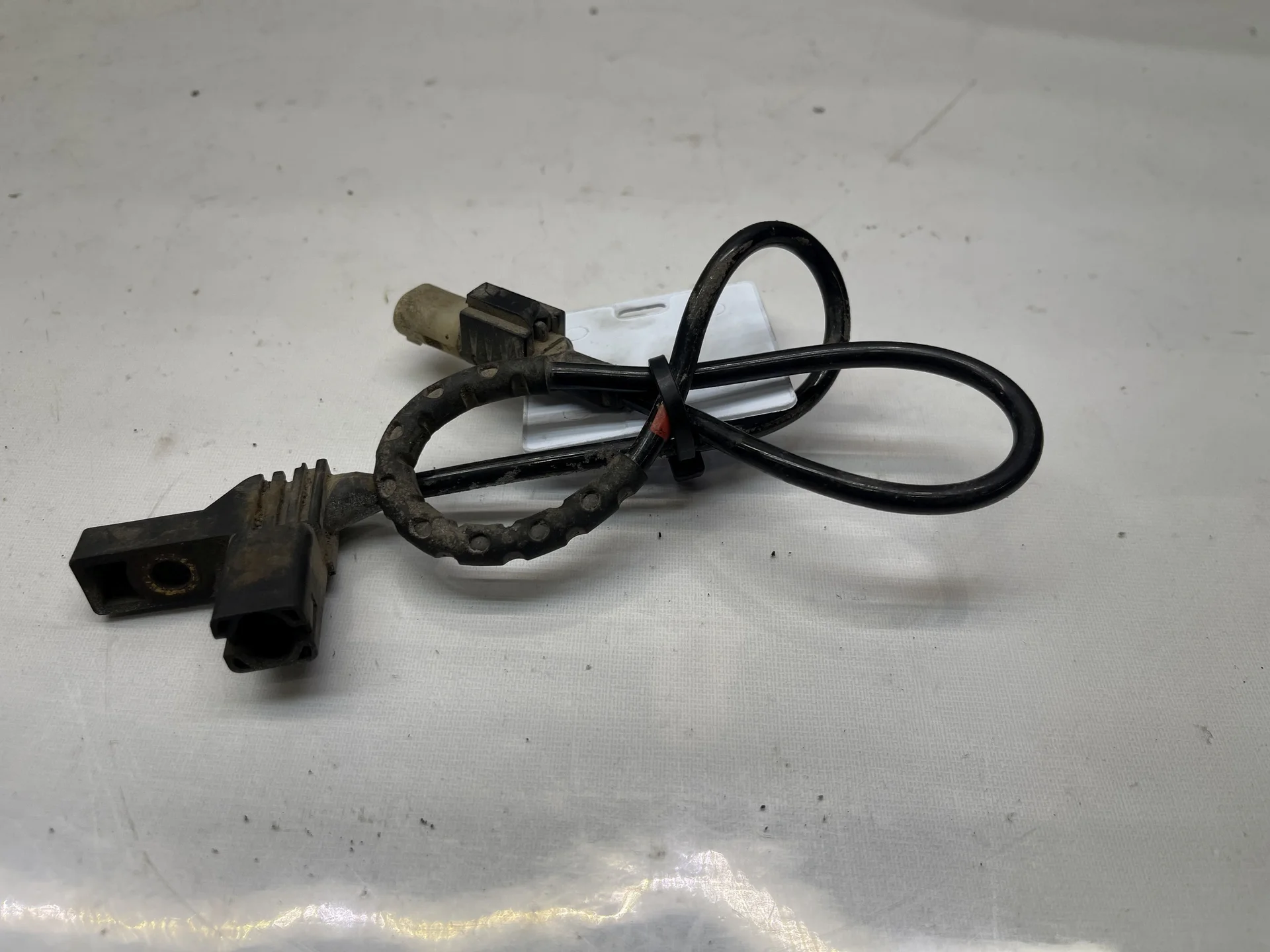 Проводка датчика износа задних колодок Mercedes-Benz W164 A1645406510 - изображение 1