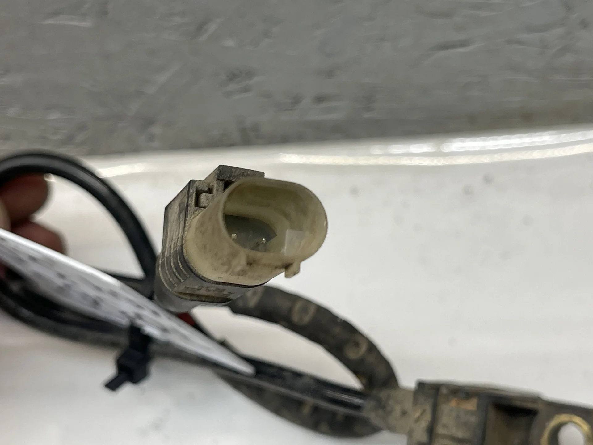 Проводка датчика износа задних колодок Mercedes-Benz W164 A1645406510 - миниатюра 2