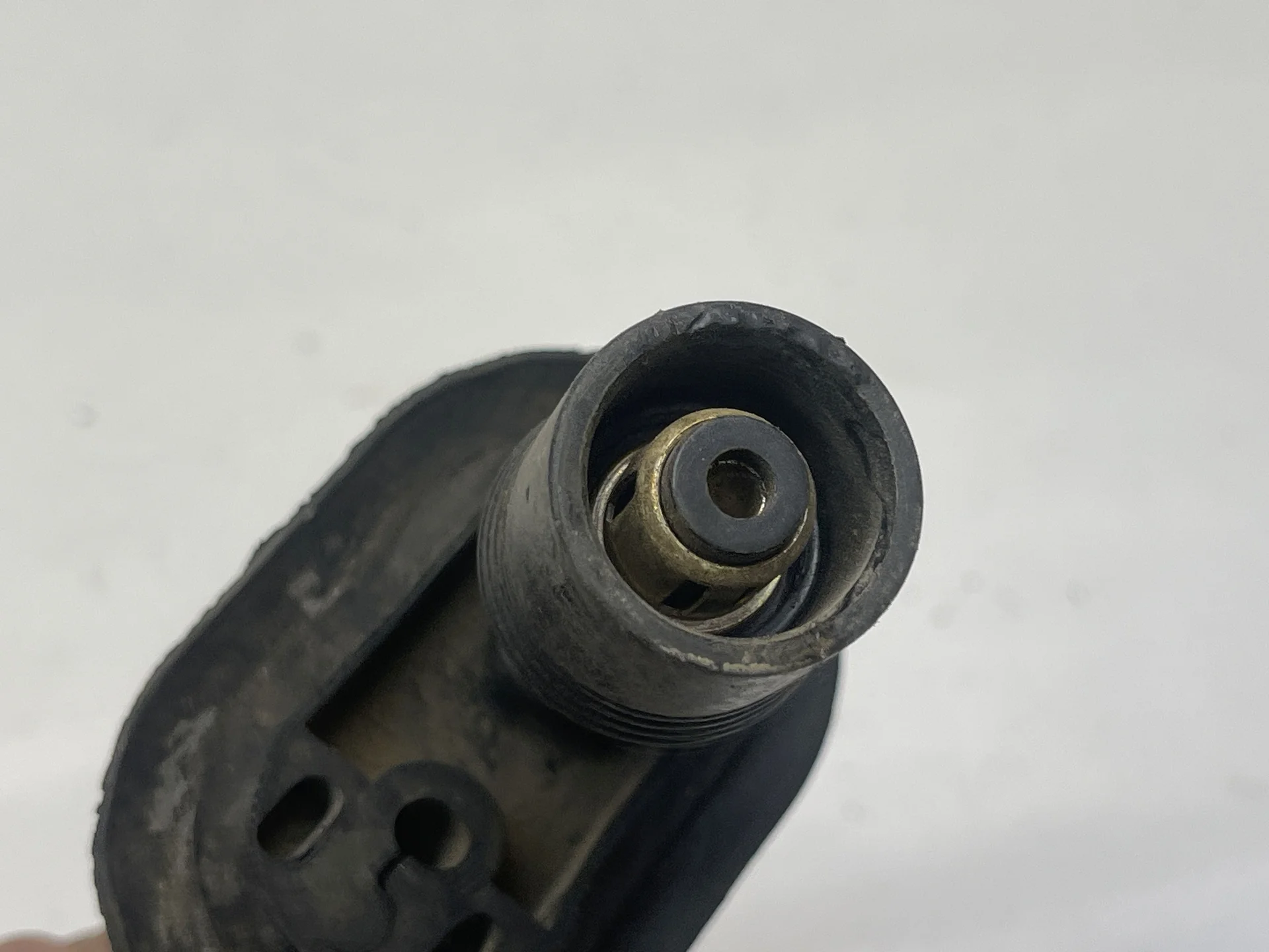 Датчик ABS передний правый Mercedes-Benz W124  A1245401717 - миниатюра 2