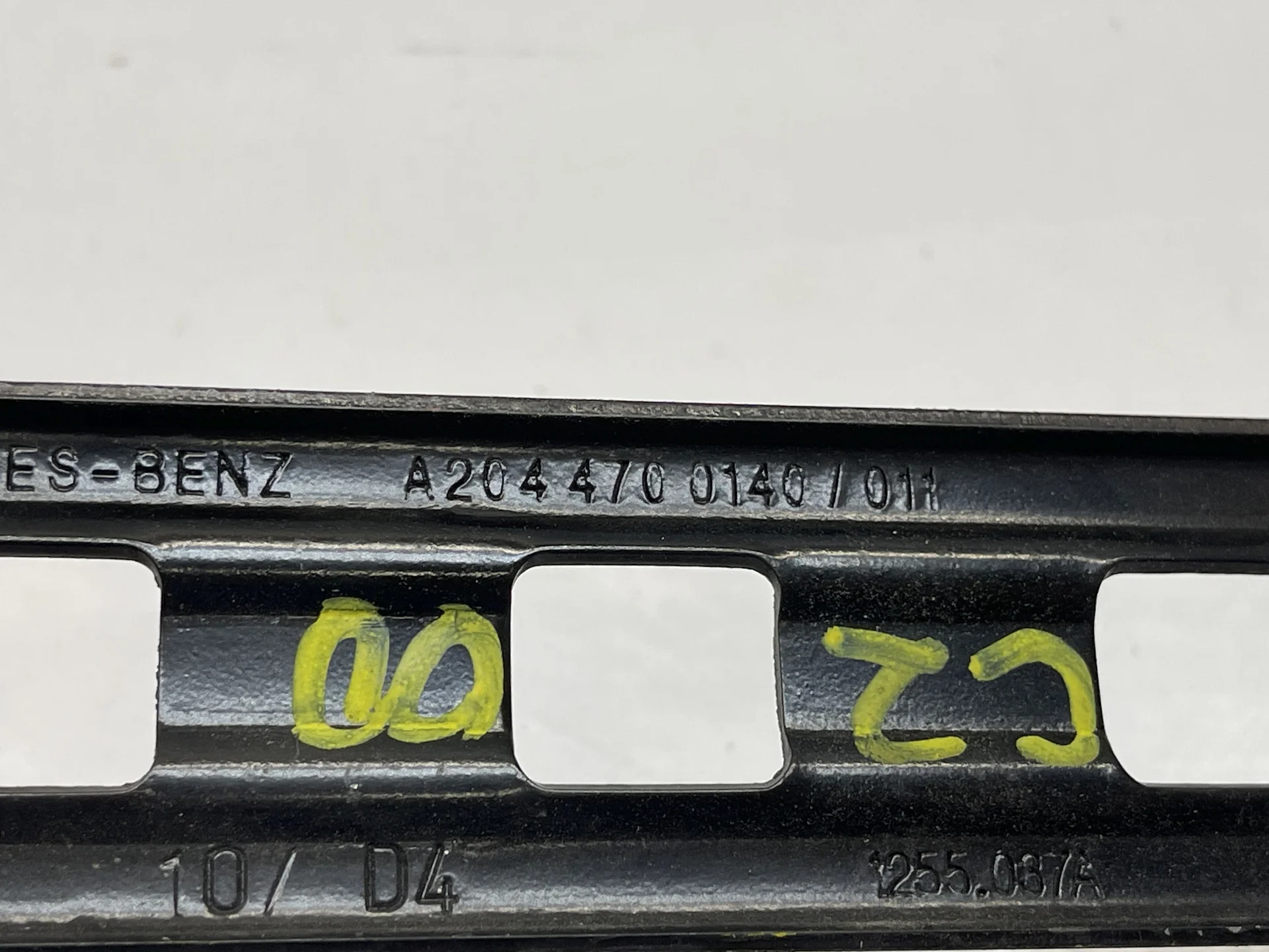 Лента крепления бензобака Mercedes-Benz W204 271 A2044700140 - миниатюра 2