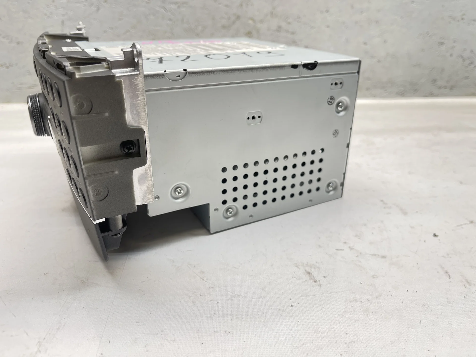 Команд Mercedes-Benz W204 271 A2049006303 - миниатюра 4