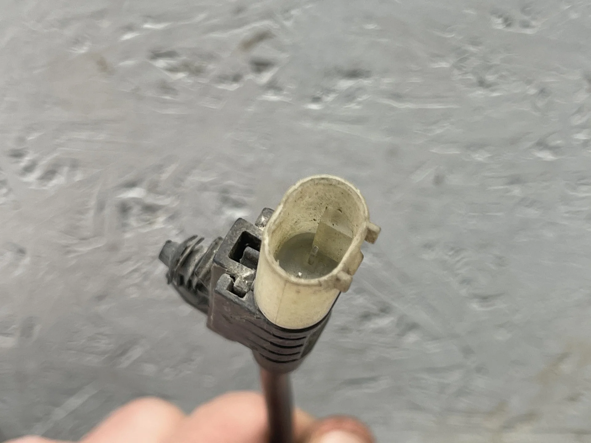 Проводка датчика износа передних колодок Mercedes-Benz W221 A2215400205 - миниатюра 2