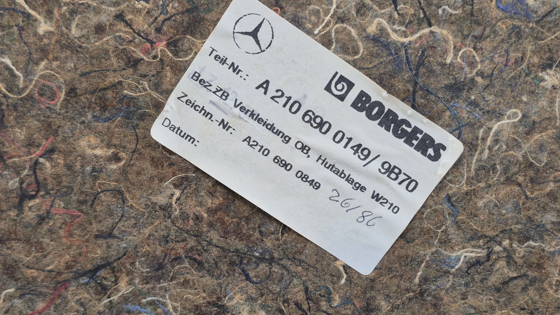 Полка багажника Mercedes-Benz W211 A2116900149 - миниатюра 4