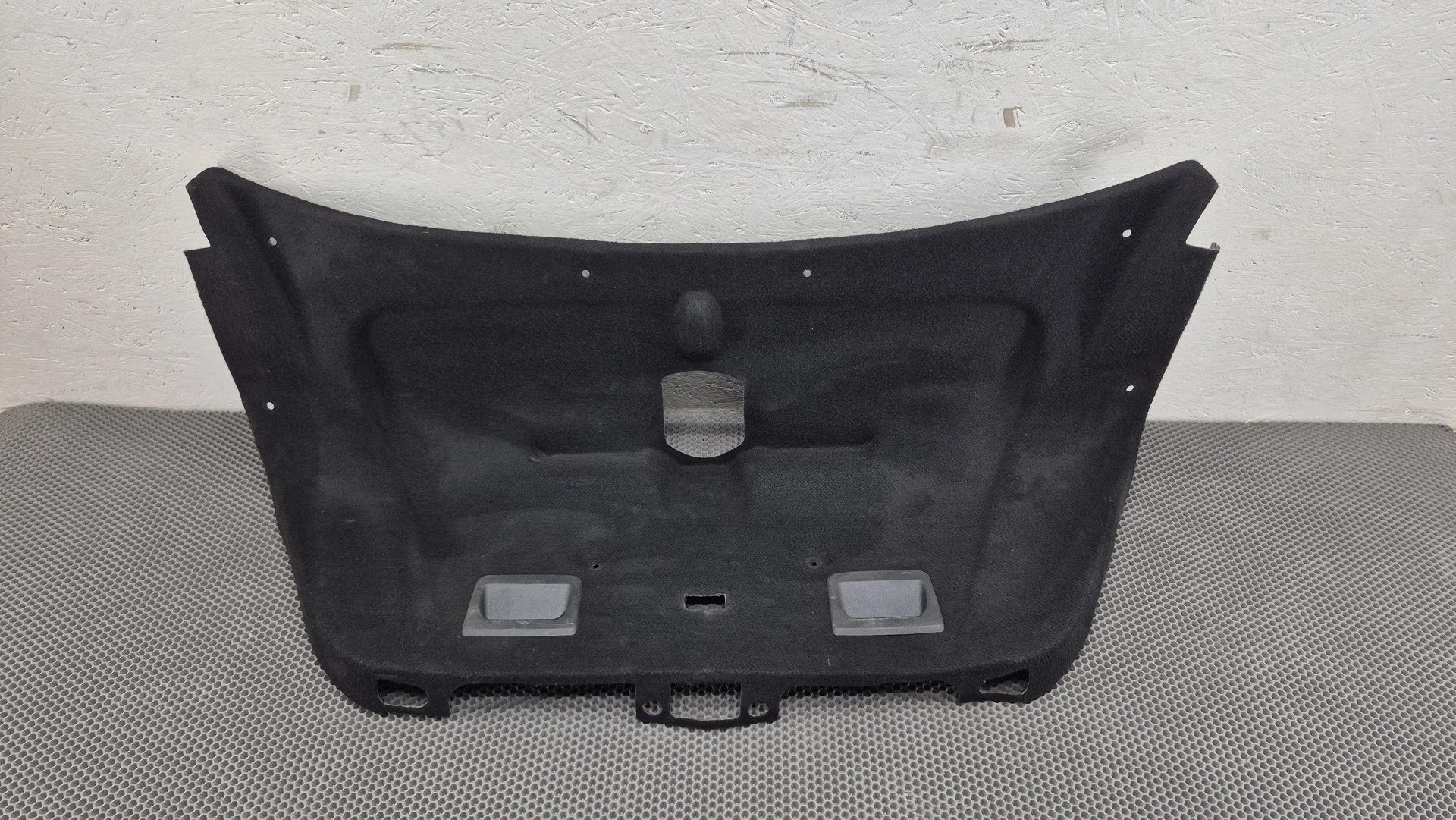 Обшивка крышки багажника Mercedes-Benz W211 A2116901841 - изображение 1