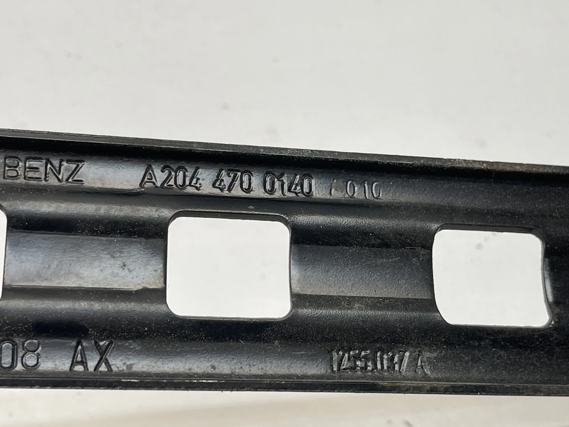 Лента крепления бензобака Mercedes-Benz W204 271 A2044700114 - миниатюра 2