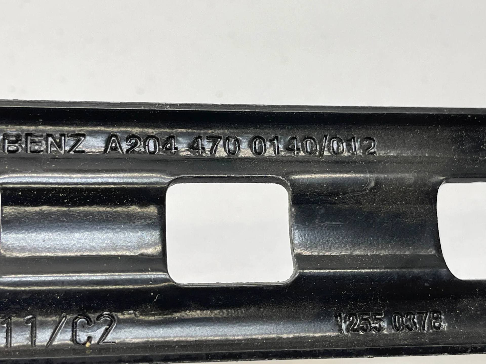 Лента крепления бензобака Mercedes-Benz W204 271 A2044700114 - миниатюра 2