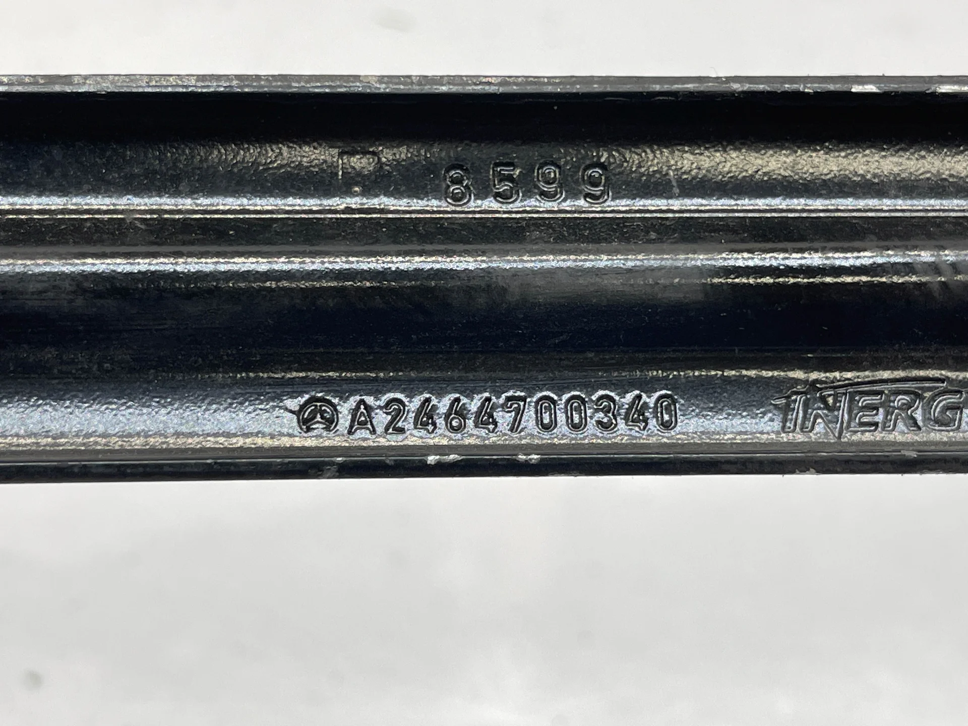 Лента крепления бензобака Mercedes-Benz C117 270 A2464700340 - миниатюра 2