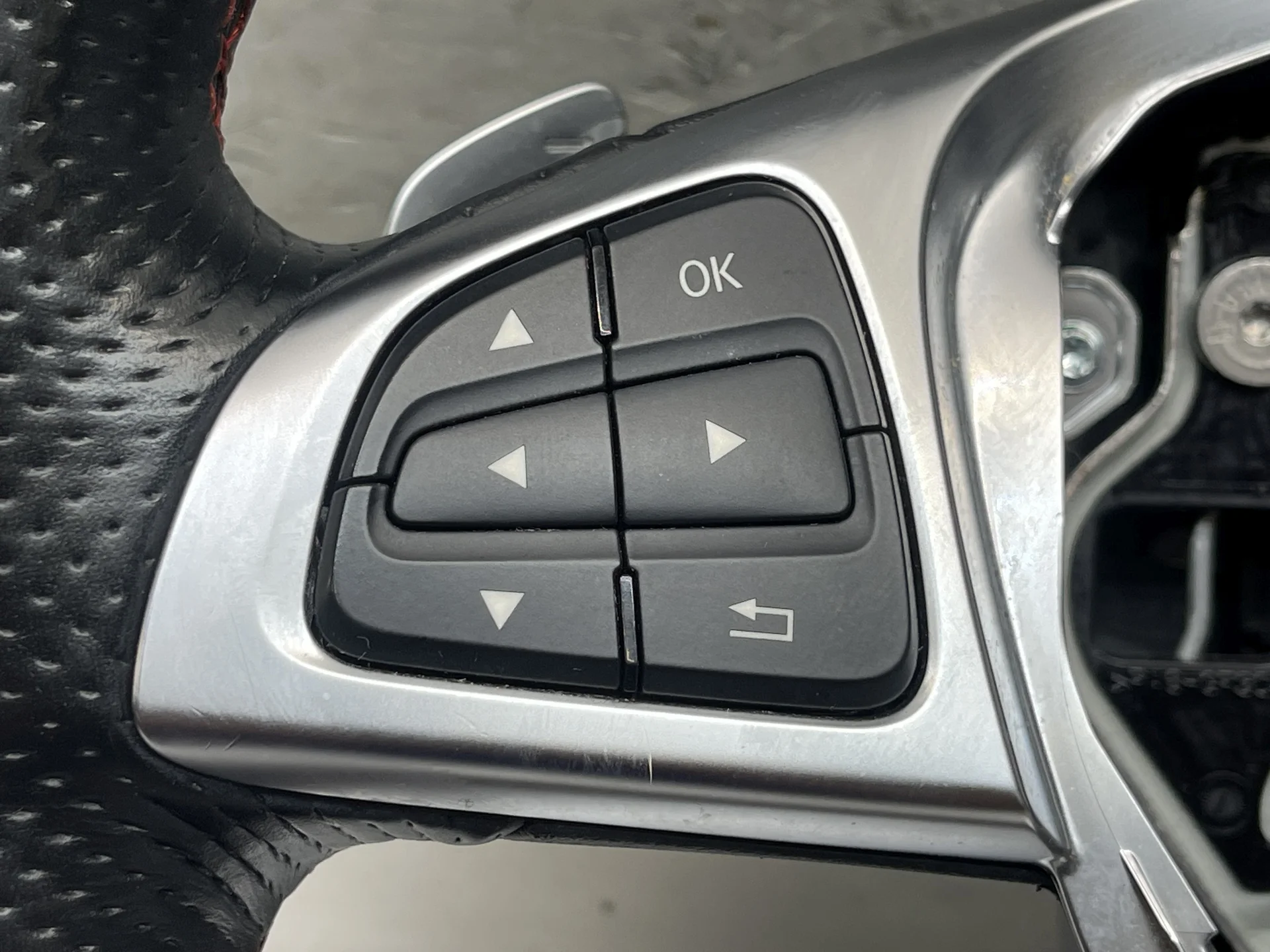 Руль Mercedes-Benz C117 270 A0004603403 - миниатюра 3