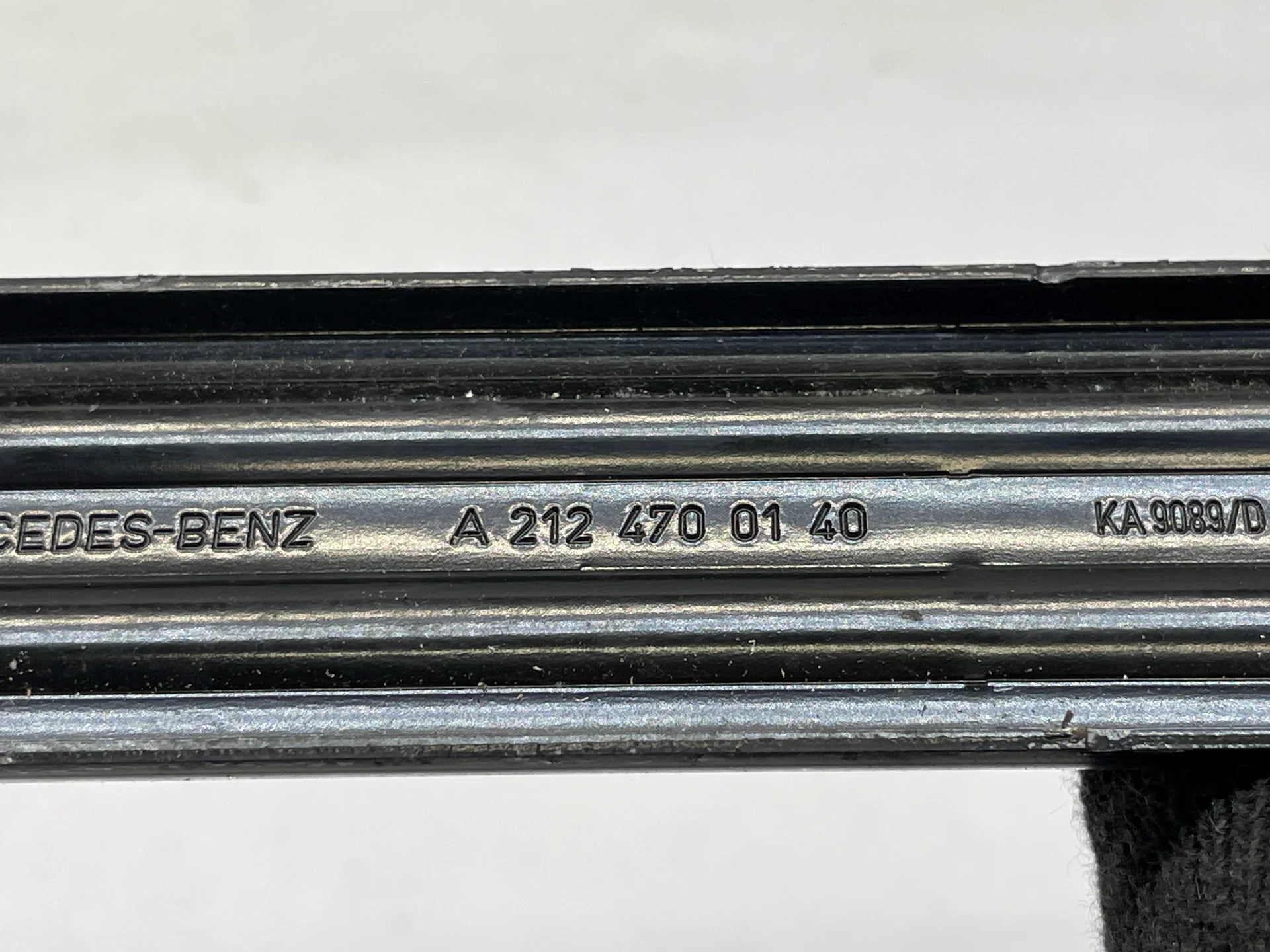 Лента крепления бензобака Mercedes-Benz W212 271 A2124700140 - миниатюра 2
