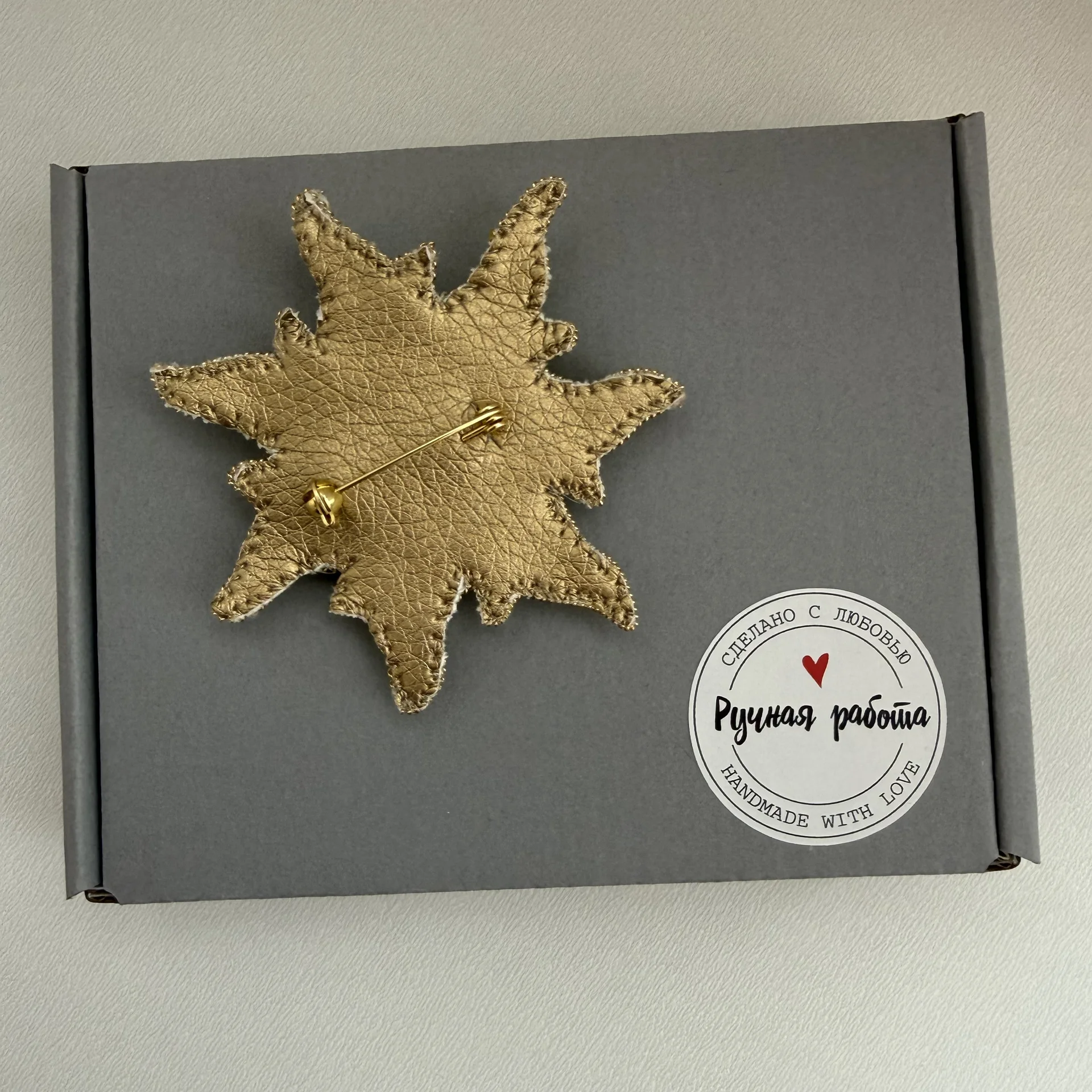 Броши ручной работы из бисера - миниатюра 16