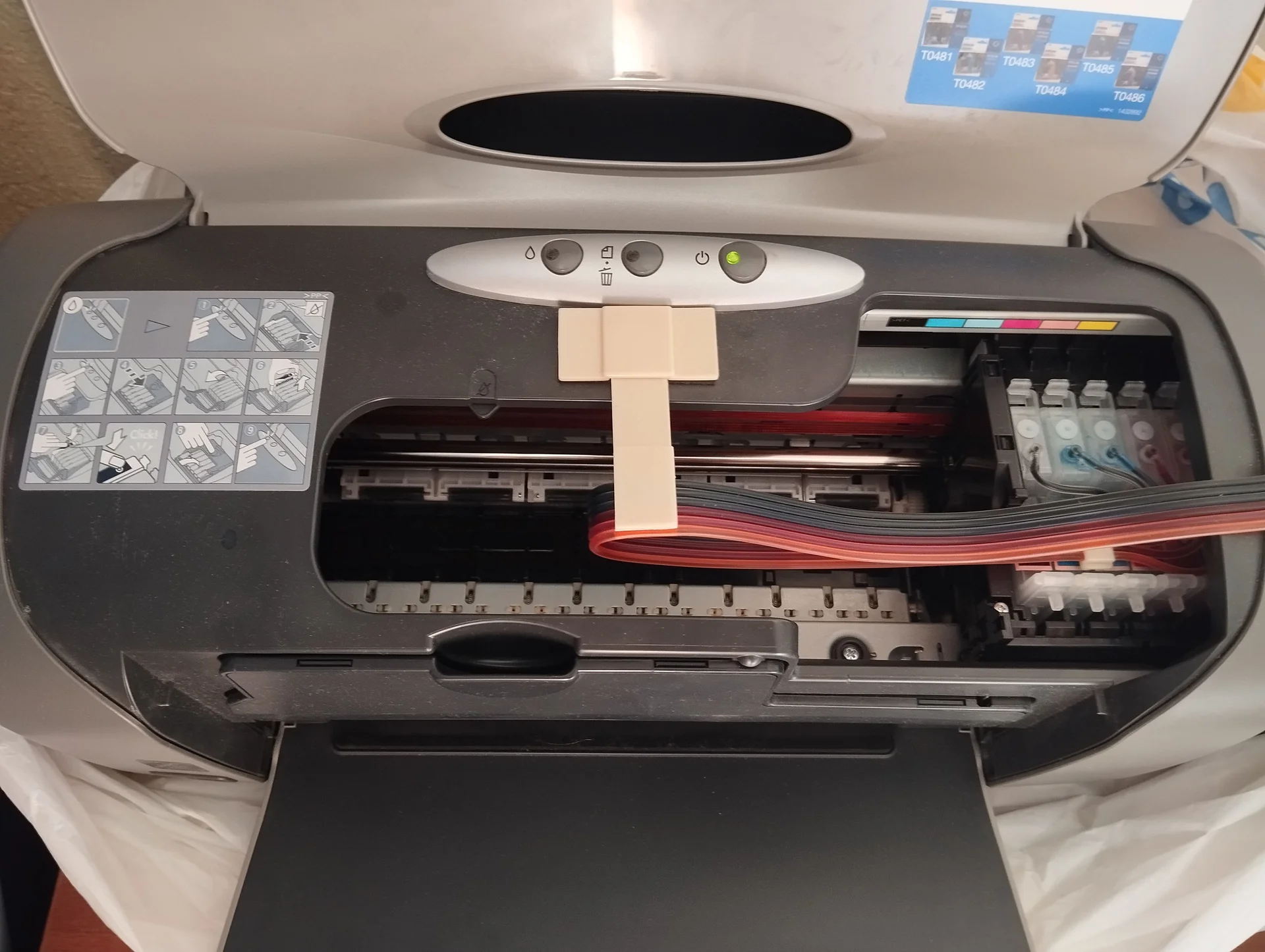 Принтер Epson Stylus Photo R220 с СНПЧ - миниатюра 3
