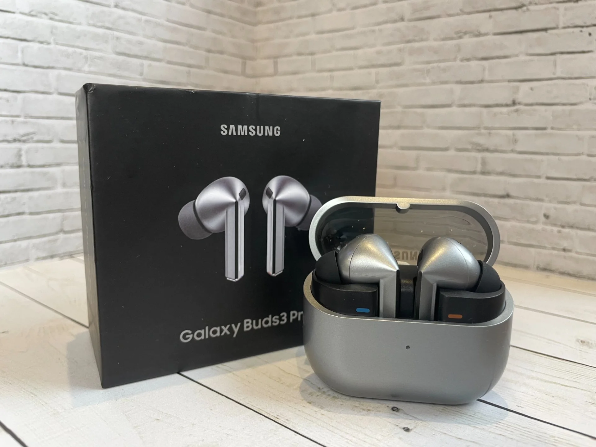 Наушники Samsung Galaxy Buds 3 Pro - миниатюра 3