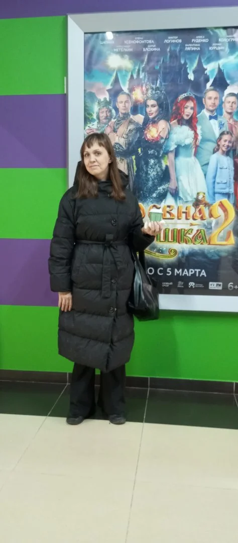 Зимняя куртка снежная королева - миниатюра 3