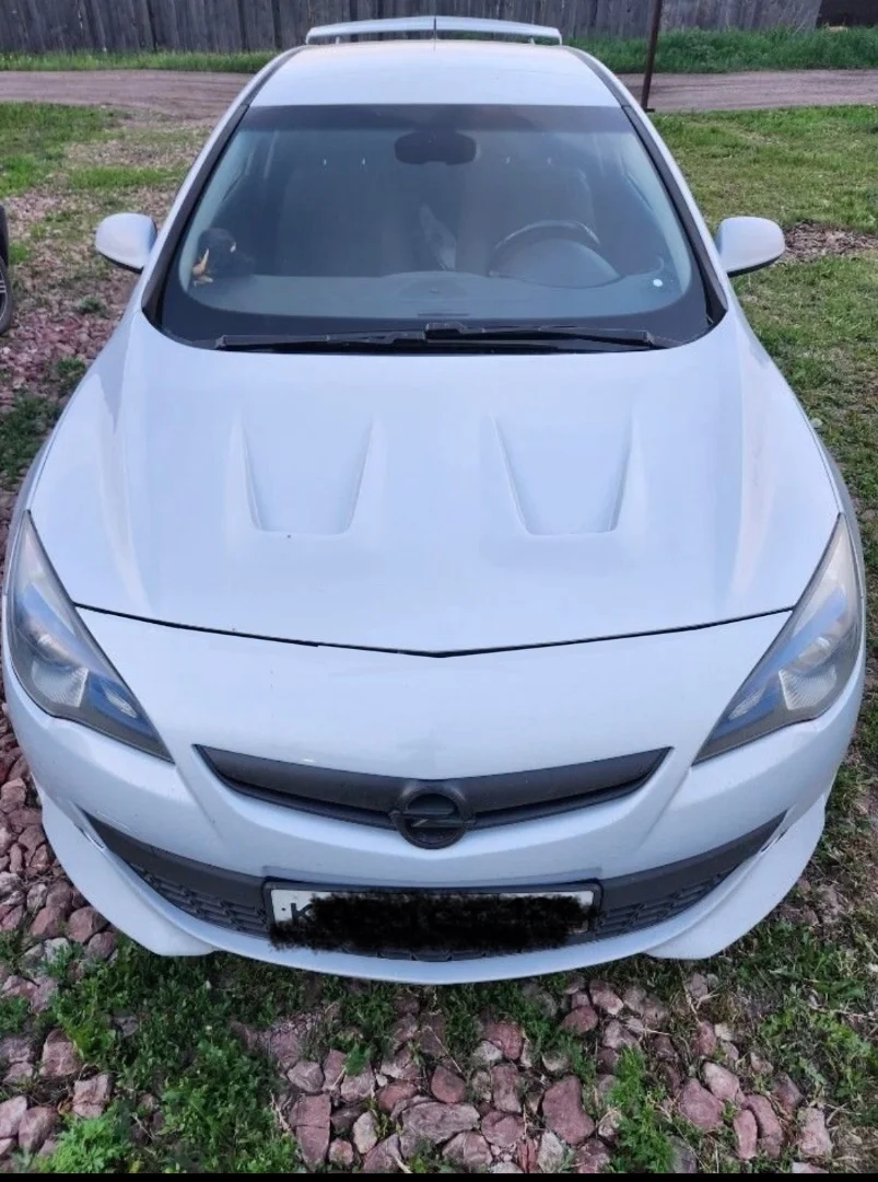 Тюнинг капот на Опель Астра GTC/OPC J - миниатюра 8