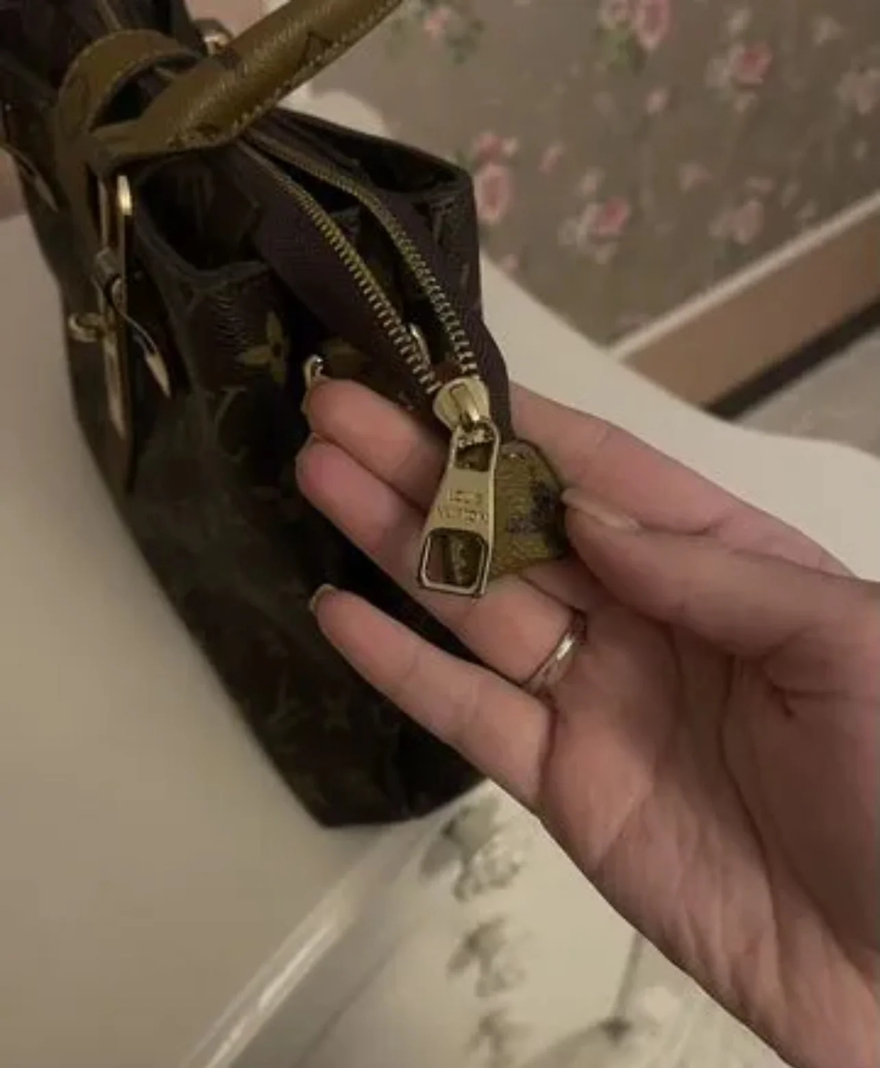Сумка Louis Vuitton - миниатюра 4