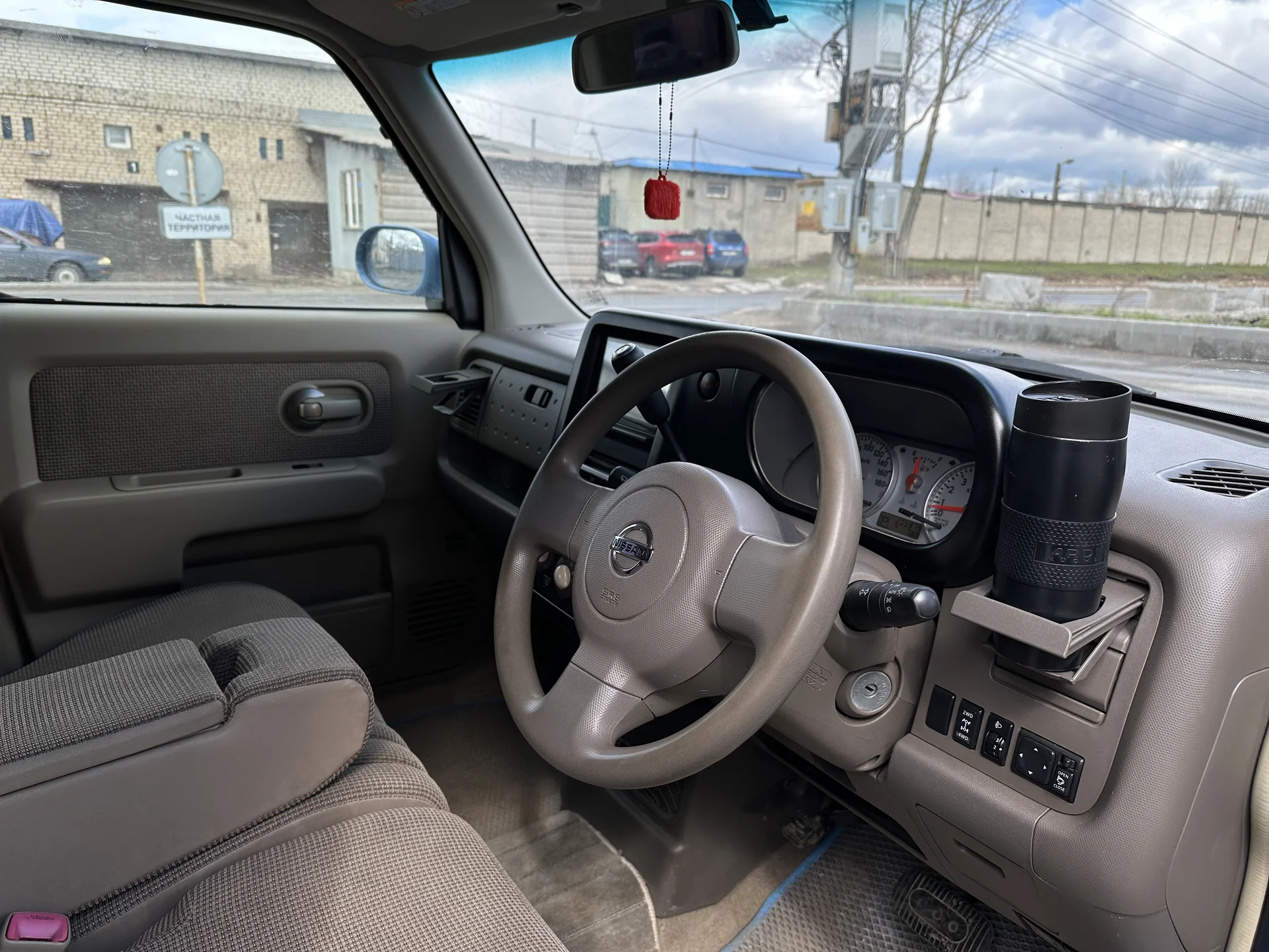 Nissan Cube 4WD, 2007. - миниатюра 10