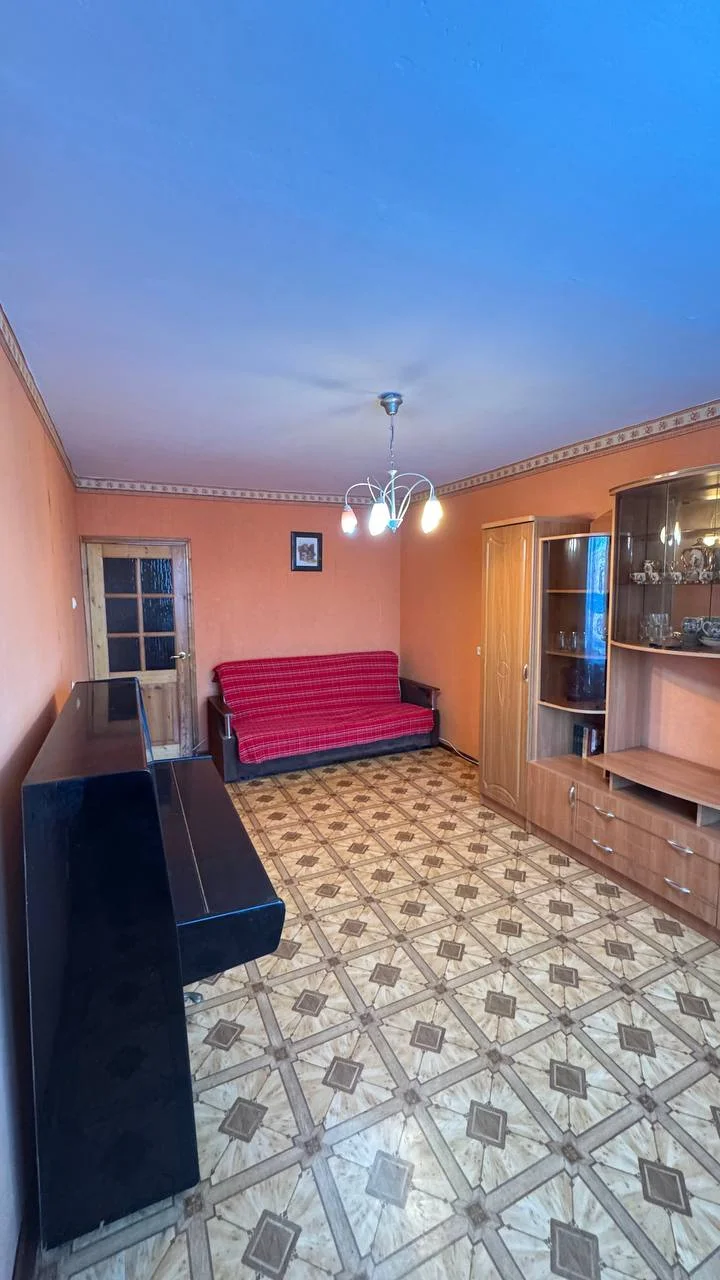 2-к. квартира, 60,8 м², 2/4 эт. - изображение 1