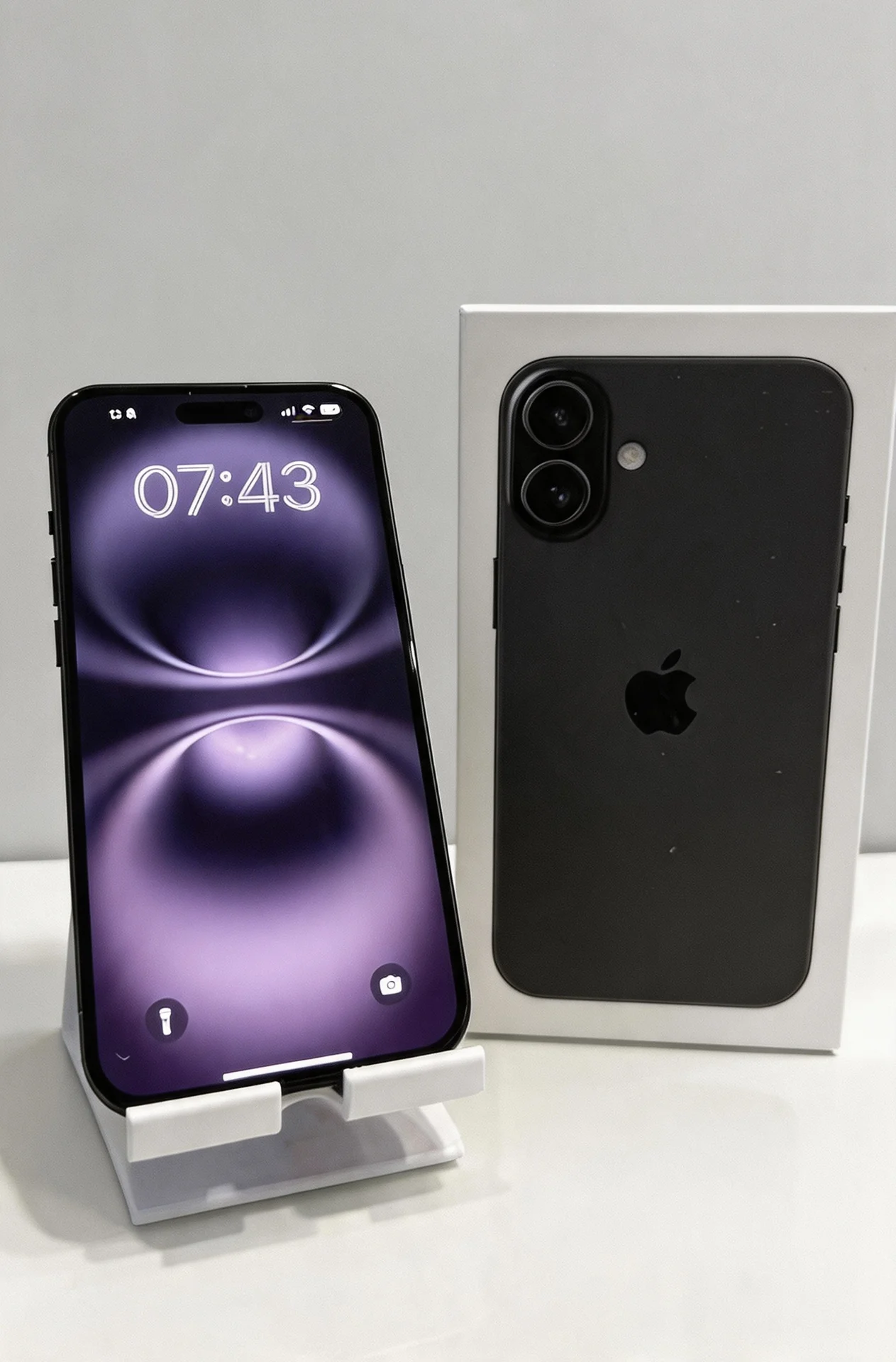 iPhone 16 Plus - миниатюра 2