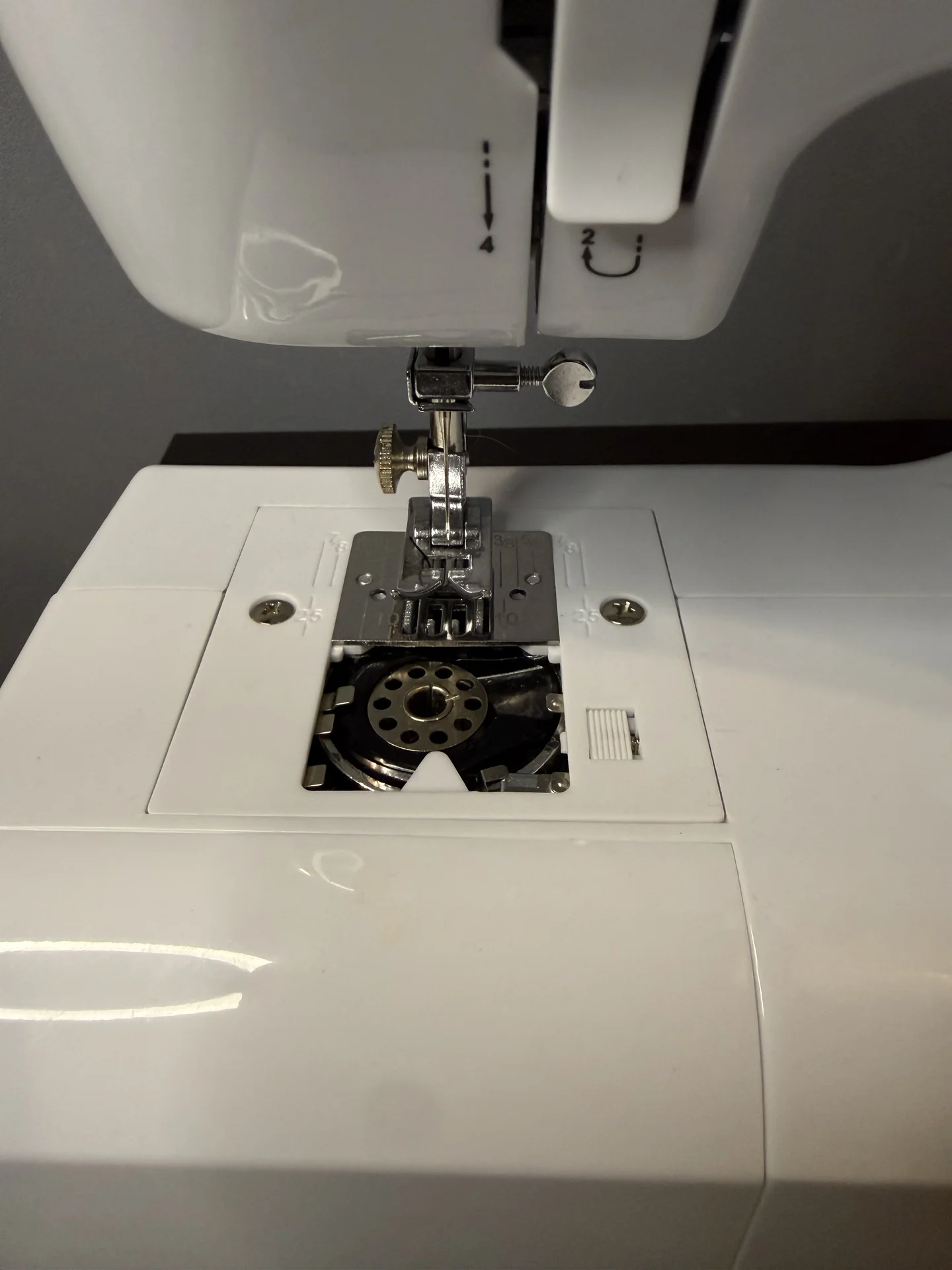 Швейная машинка Dexp SM-1600H - миниатюра 10